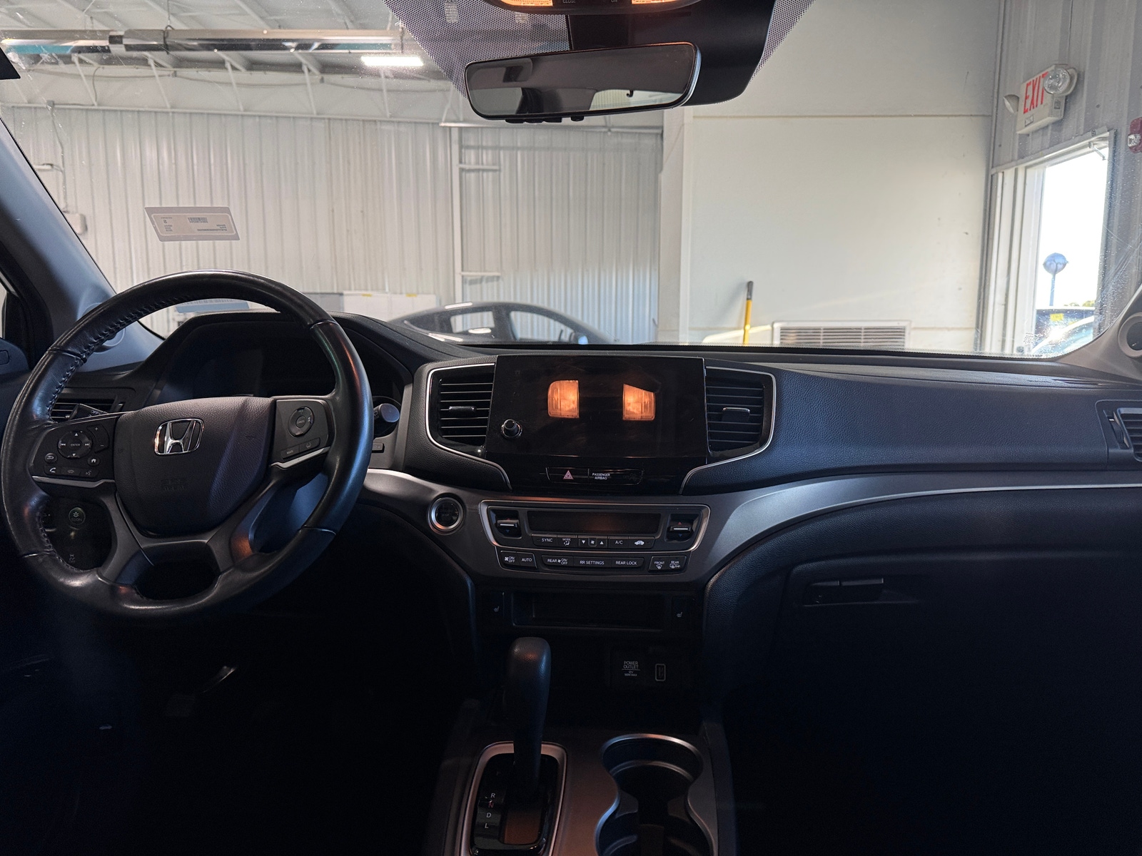 Thumbnail: 2019 Honda Pilot - 2