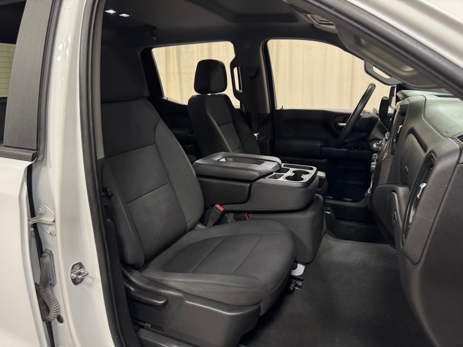 Thumbnail: 2021 Chevrolet Silverado 1500 - 2