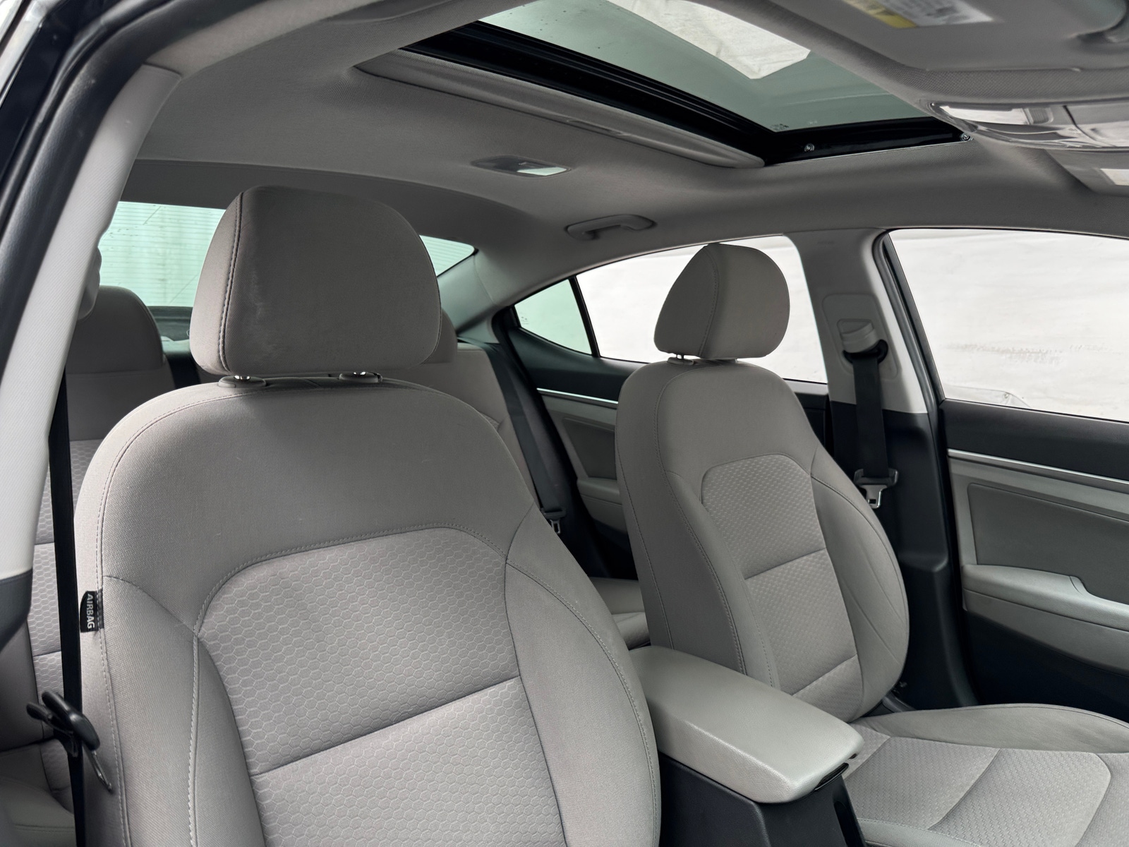 Thumbnail: 2020 Hyundai Elantra - 2