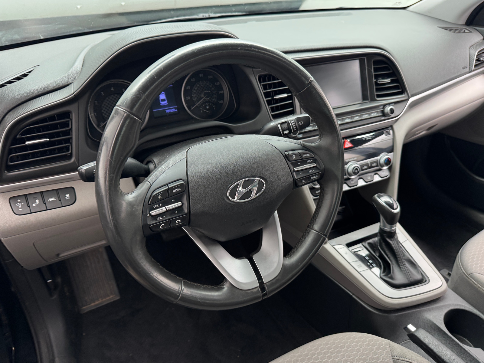 Thumbnail: 2020 Hyundai Elantra - 5