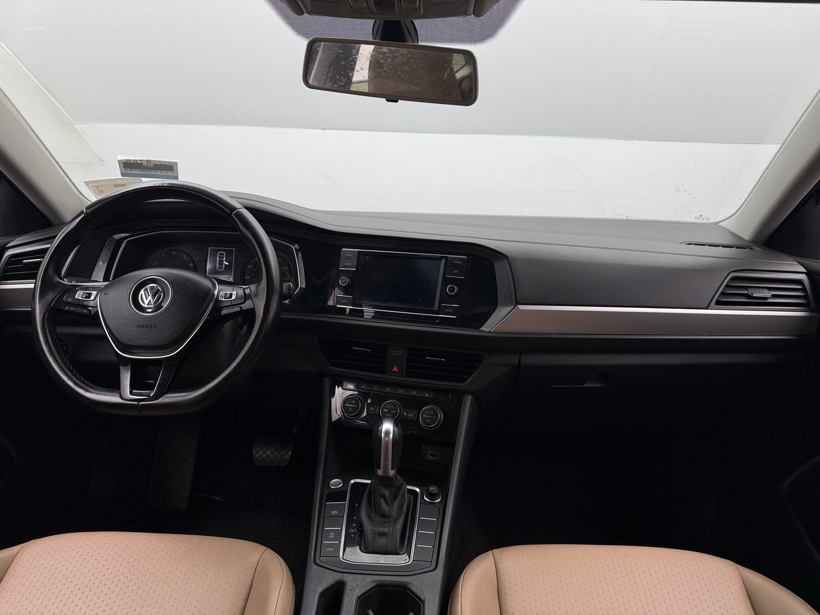 Thumbnail: 2019 Volkswagen Jetta - 2