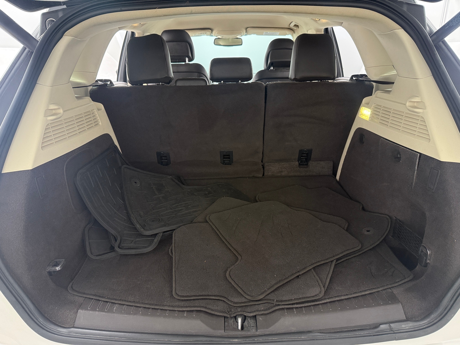Thumbnail: 2016 Lincoln MKC - 6