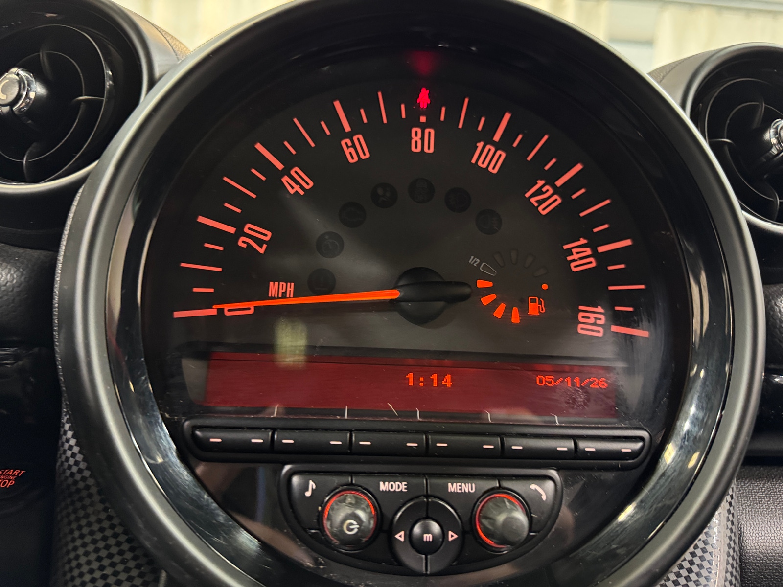 Thumbnail: 2016 MINI Cooper Countryman - 3