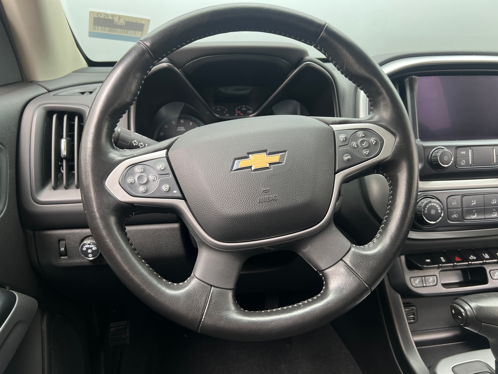 Thumbnail: 2021 Chevrolet Colorado - 5