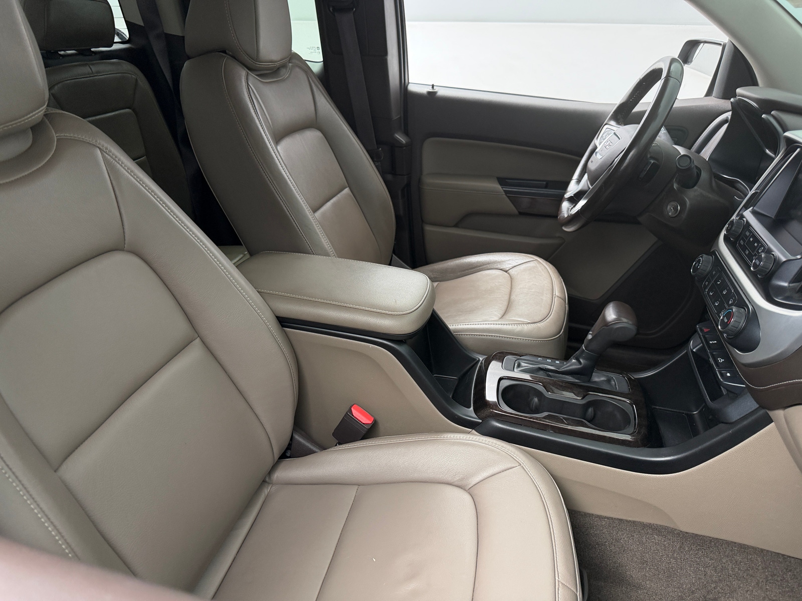 Thumbnail: 2018 GMC Canyon - 2