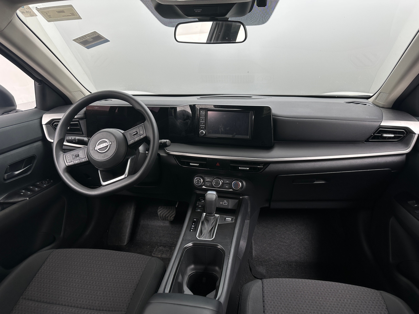 Thumbnail: 2025 Nissan Kicks - 3