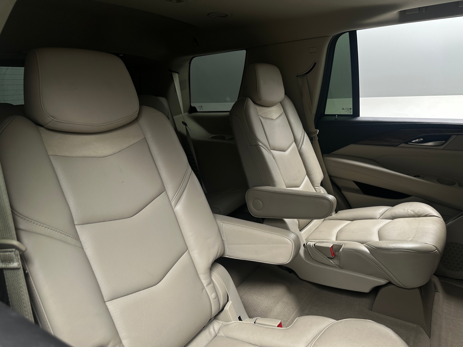 Thumbnail: 2019 Cadillac Escalade - 5