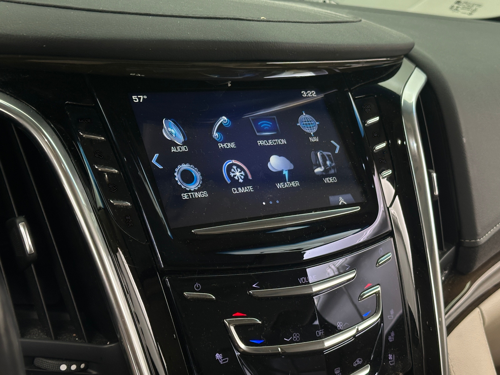 Thumbnail: 2019 Cadillac Escalade - 3