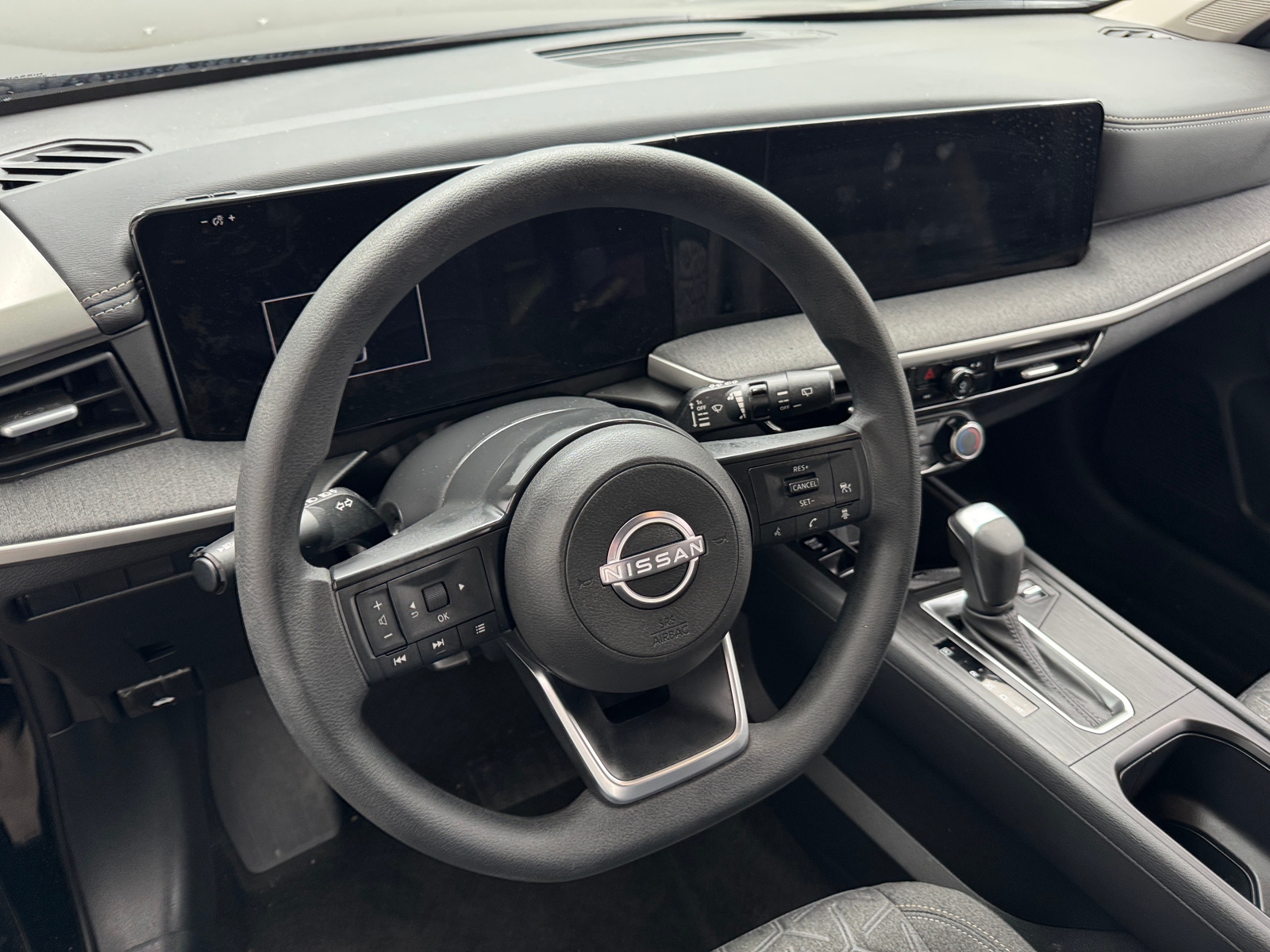 Thumbnail: 2025 Nissan Kicks - 5