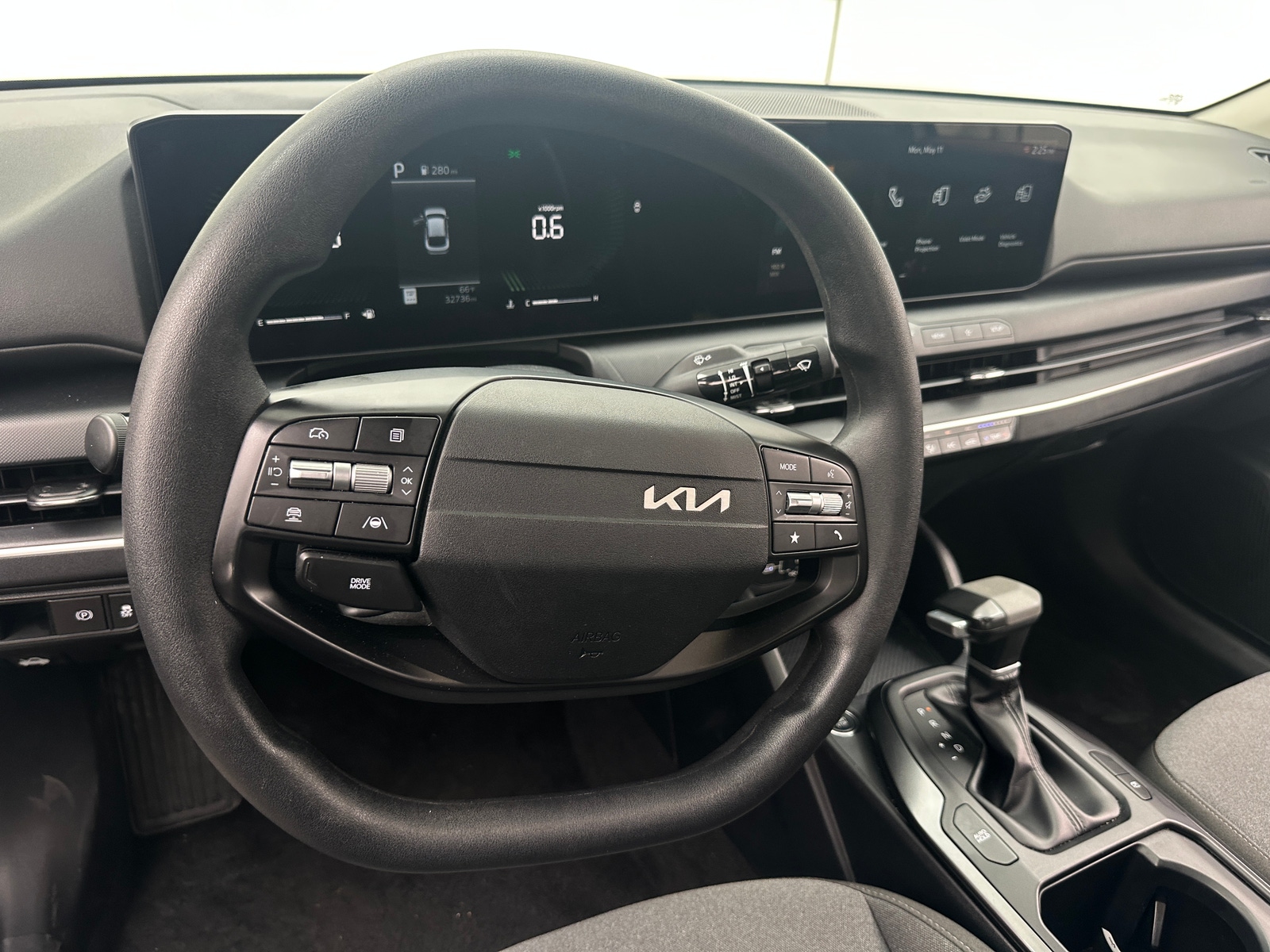 Thumbnail: 2025 Kia K4 - 5