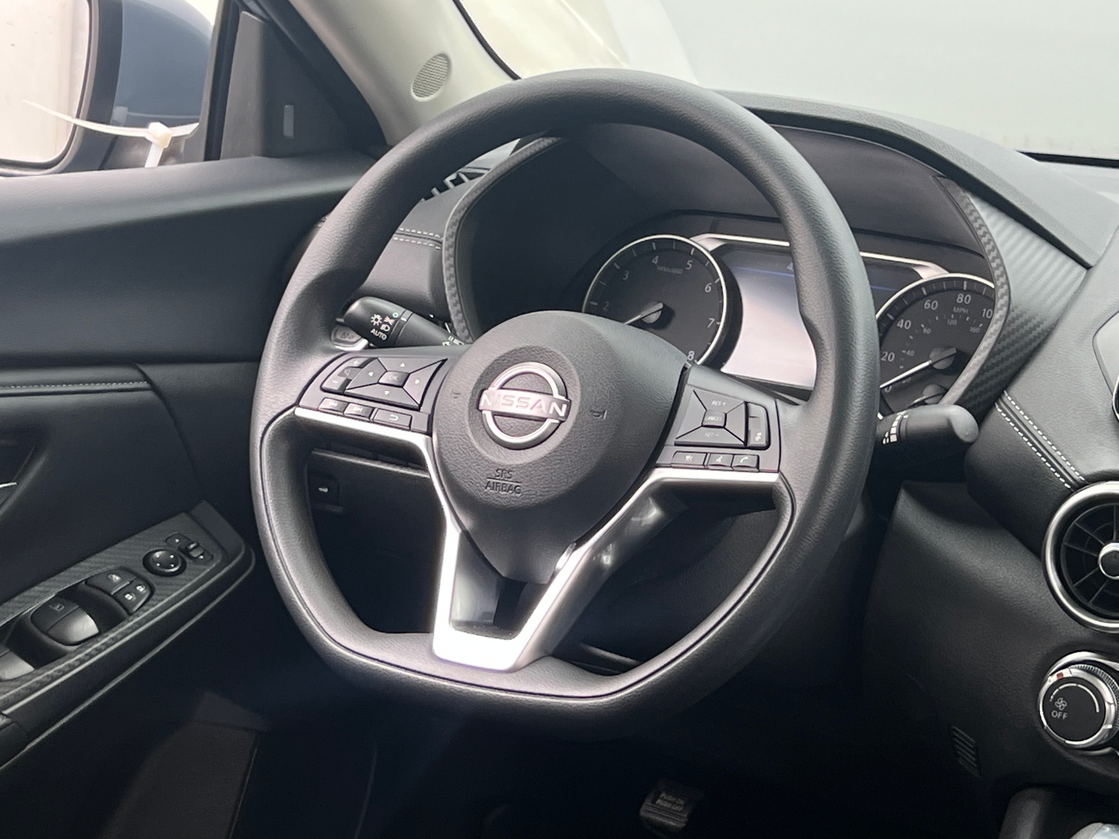 Thumbnail: 2024 Nissan Sentra - 5