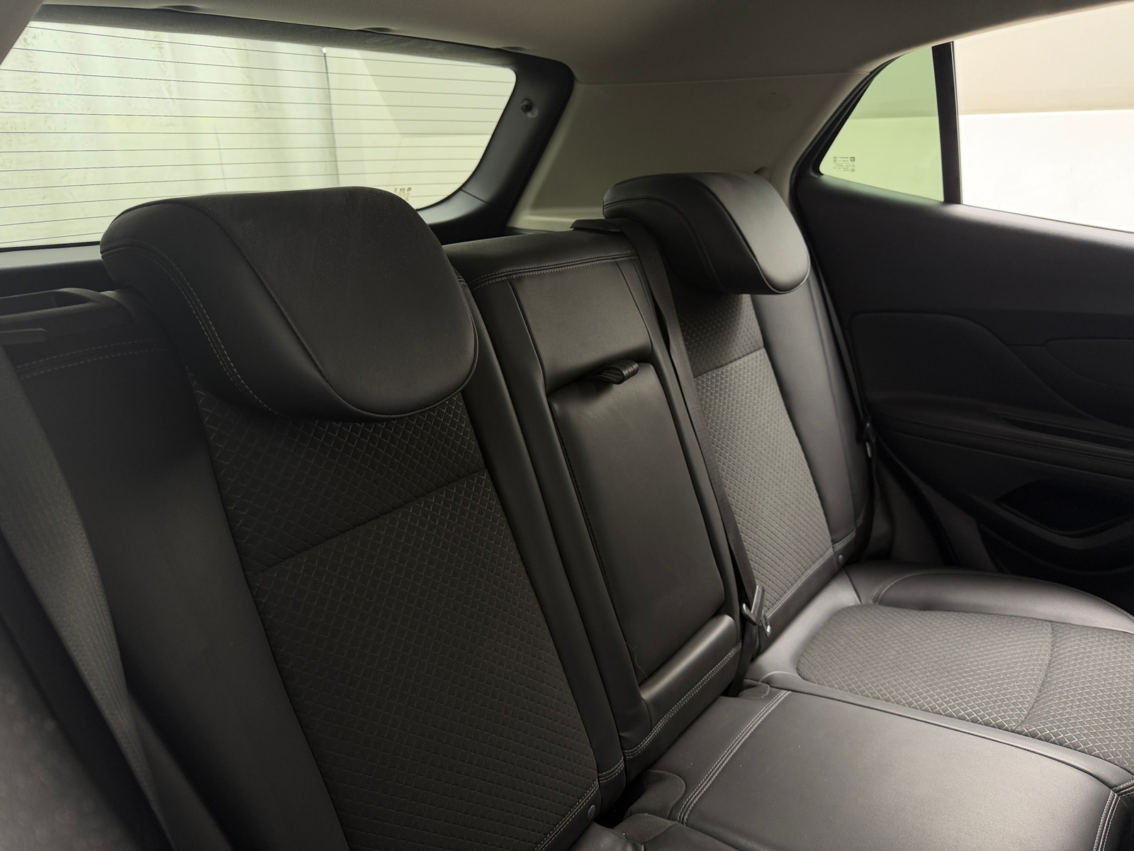 Thumbnail: 2022 Buick Encore - 5