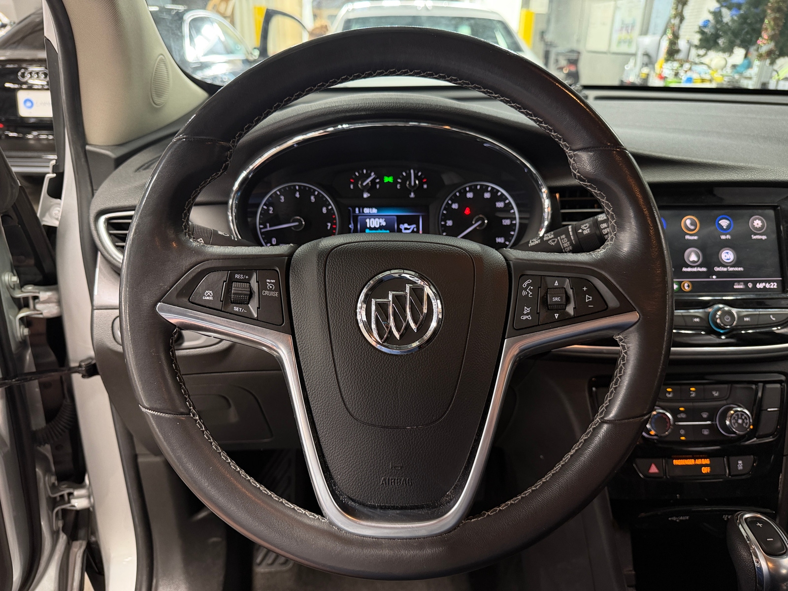 Thumbnail: 2022 Buick Encore - 4