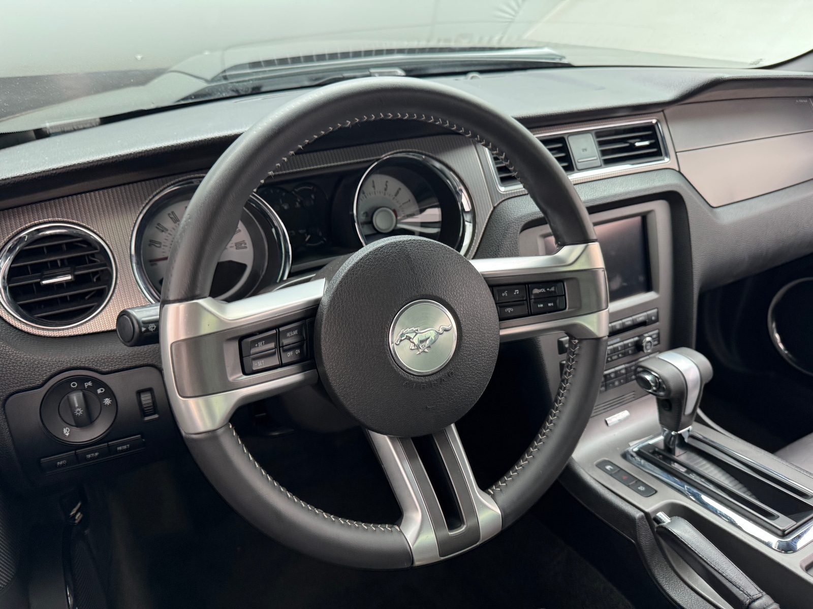Thumbnail: 2011 Ford Mustang - 4