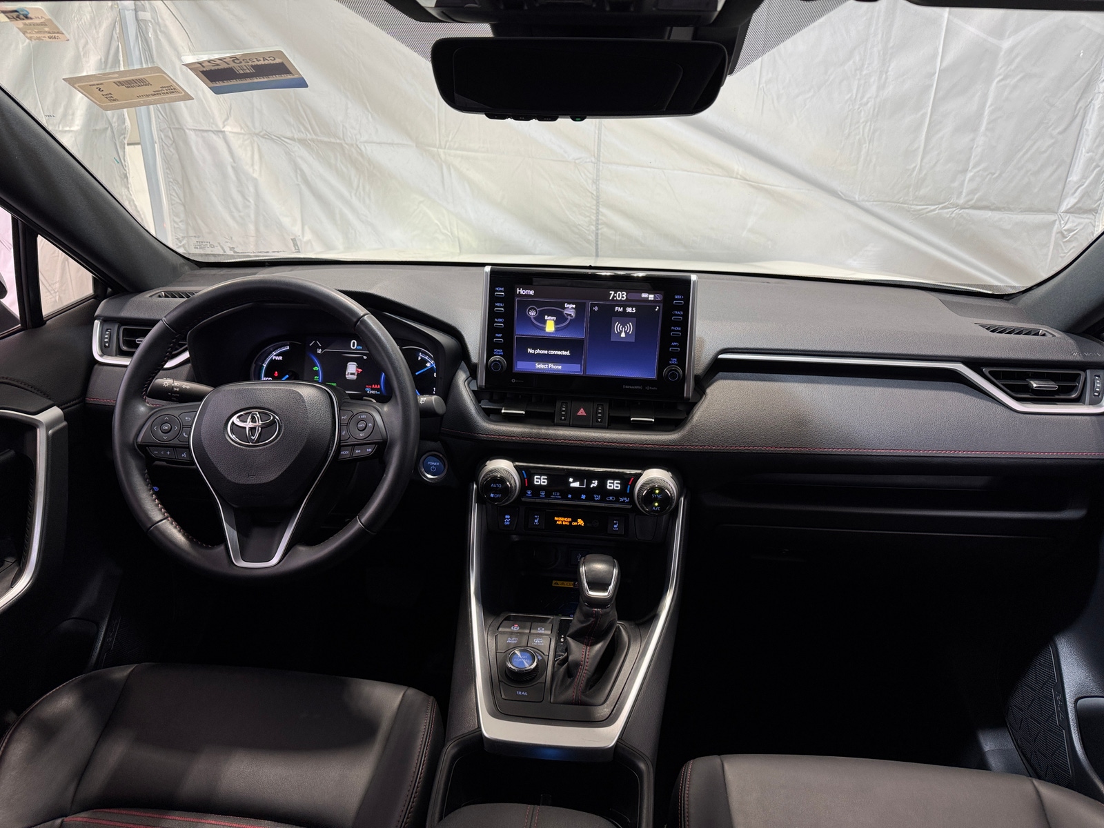 Thumbnail: 2022 Toyota RAV4 - 3