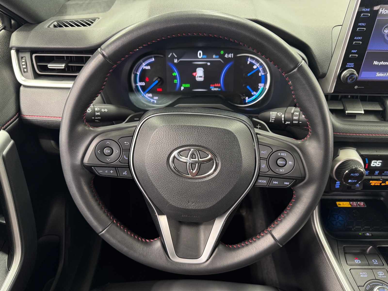 Thumbnail: 2022 Toyota RAV4 - 5