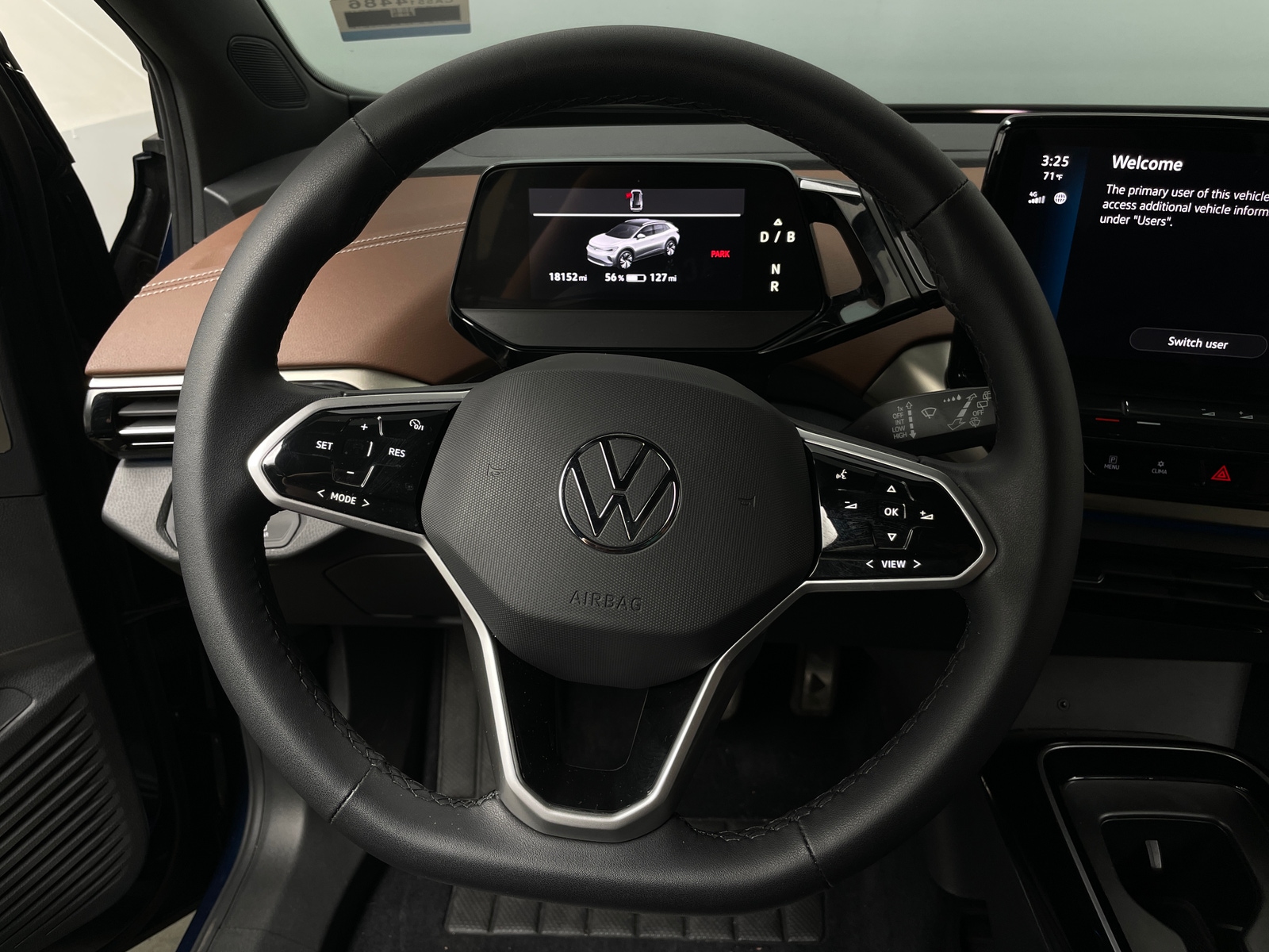 Thumbnail: 2023 Volkswagen ID.4 - 5