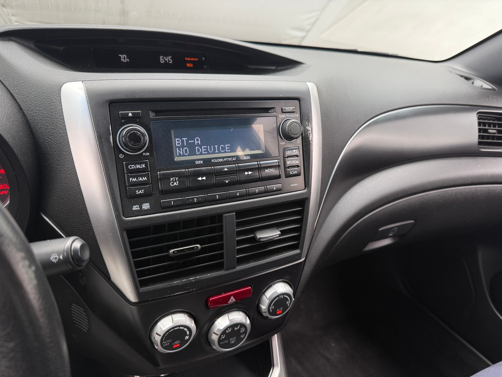 Thumbnail: 2014 Subaru Impreza - 4