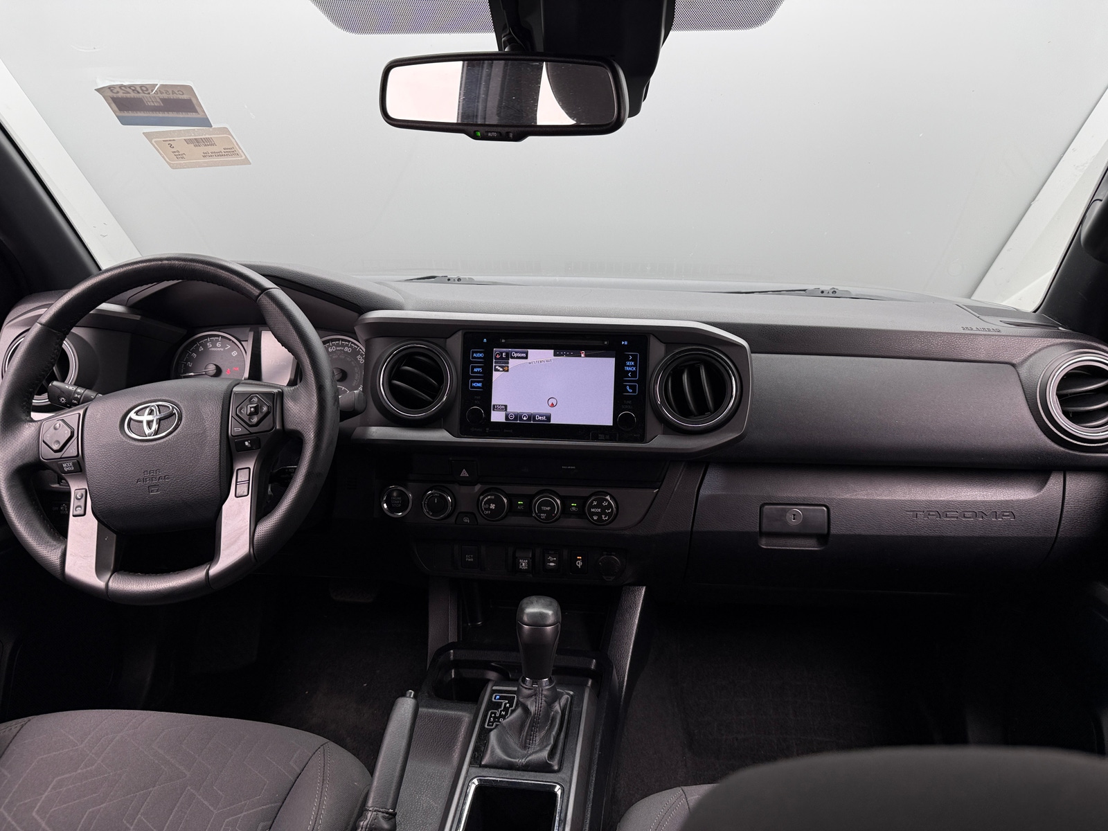 Thumbnail: 2019 Toyota Tacoma - 3