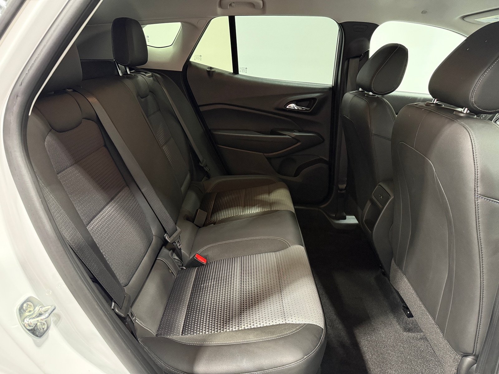 Thumbnail: 2025 Chevrolet Trax - 6