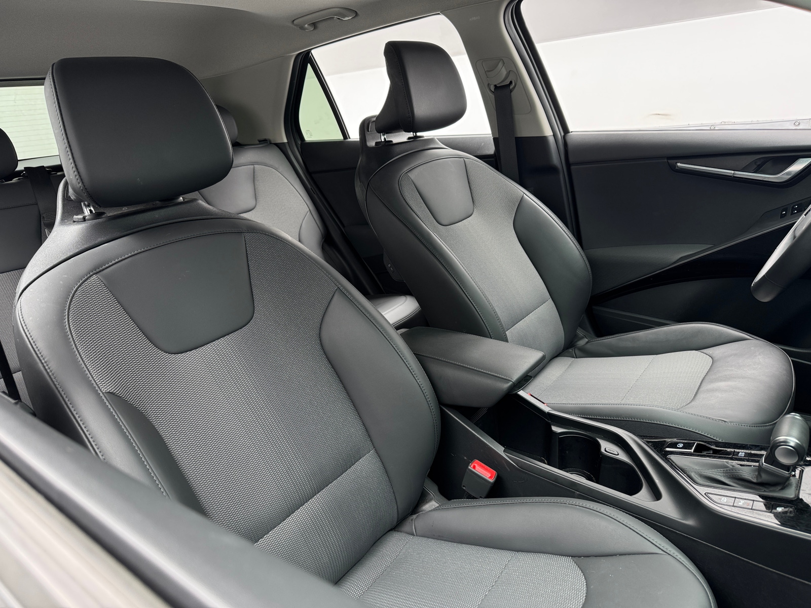 Thumbnail: 2024 Kia Niro - 2