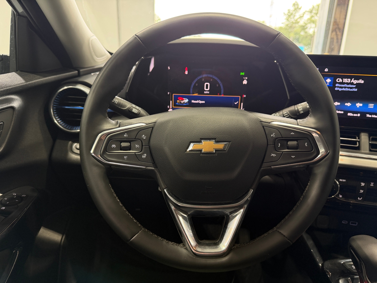Thumbnail: 2025 Chevrolet Trax - 5