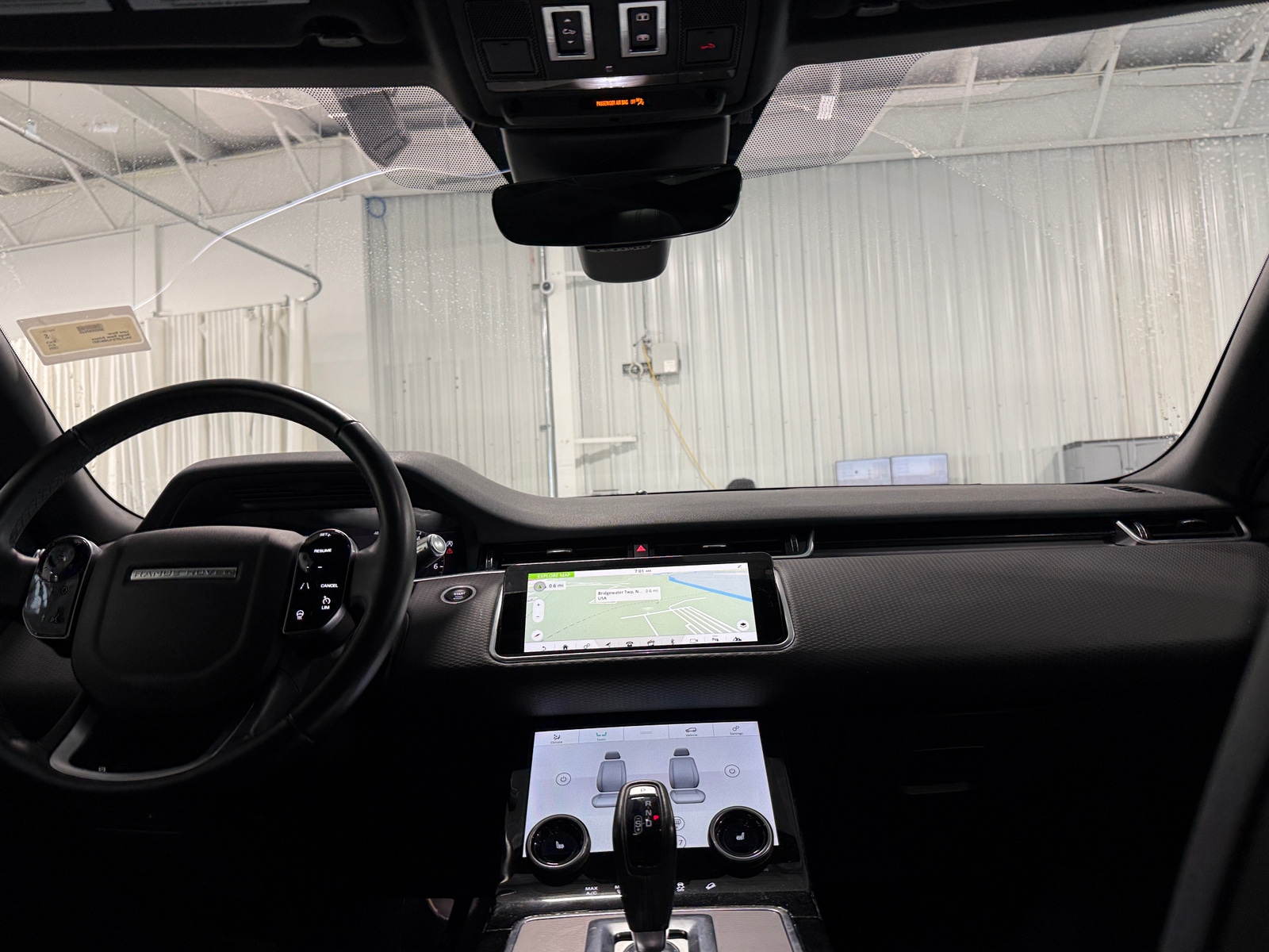 Thumbnail: 2020 Land Rover Range Rover Evoque - 2