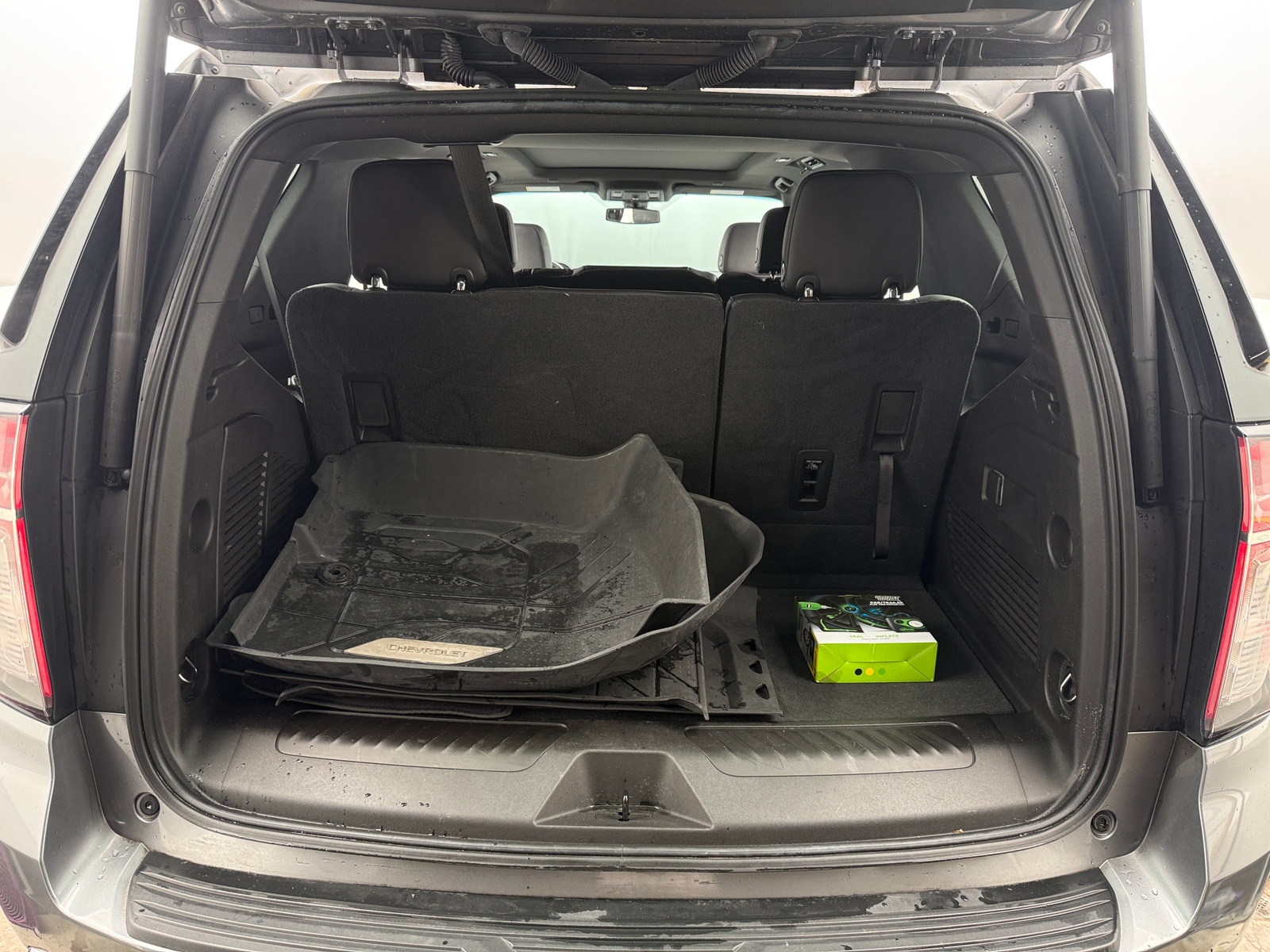 Thumbnail: 2021 Chevrolet Tahoe - 6