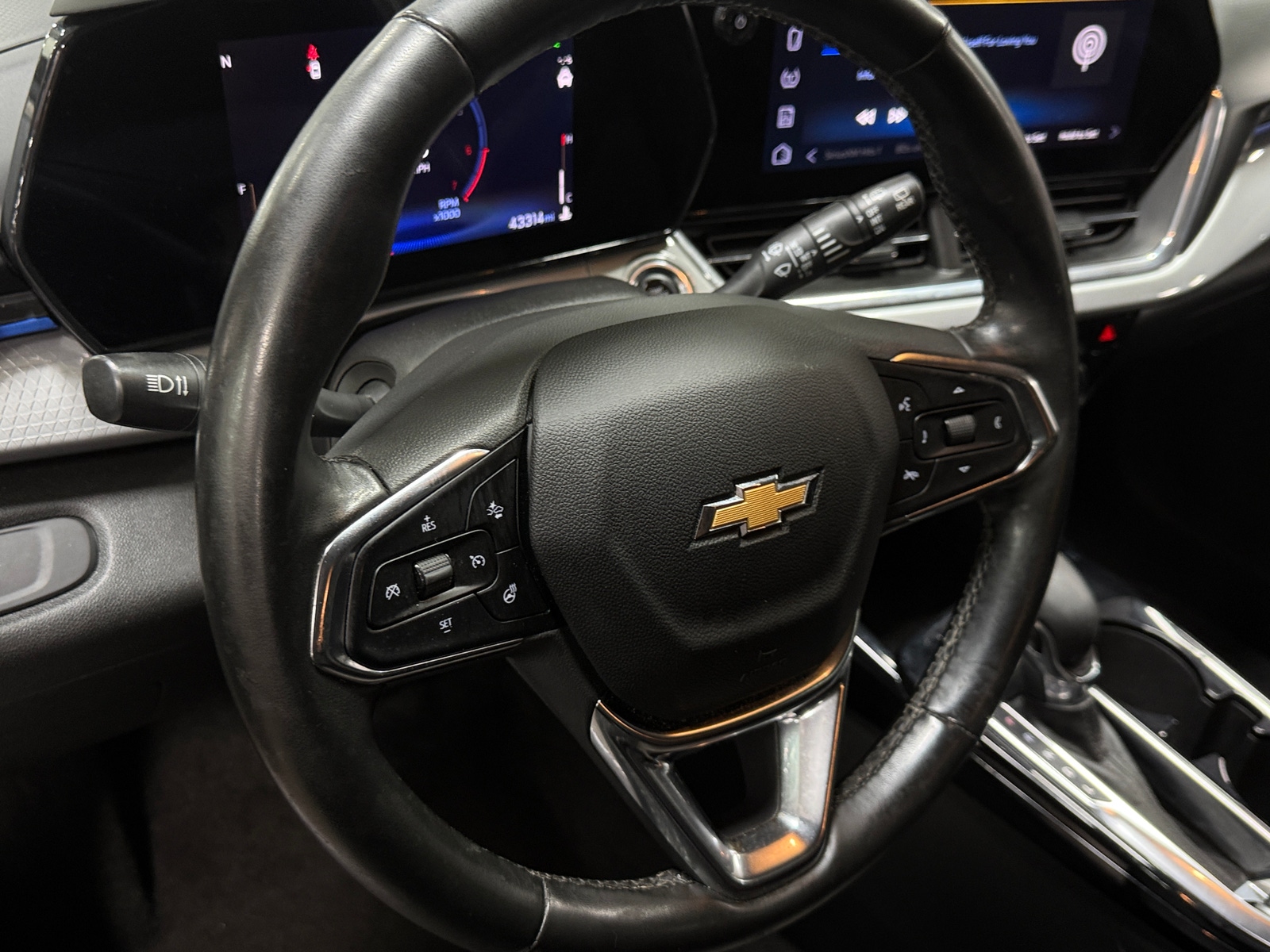 Thumbnail: 2025 Chevrolet Trax - 5