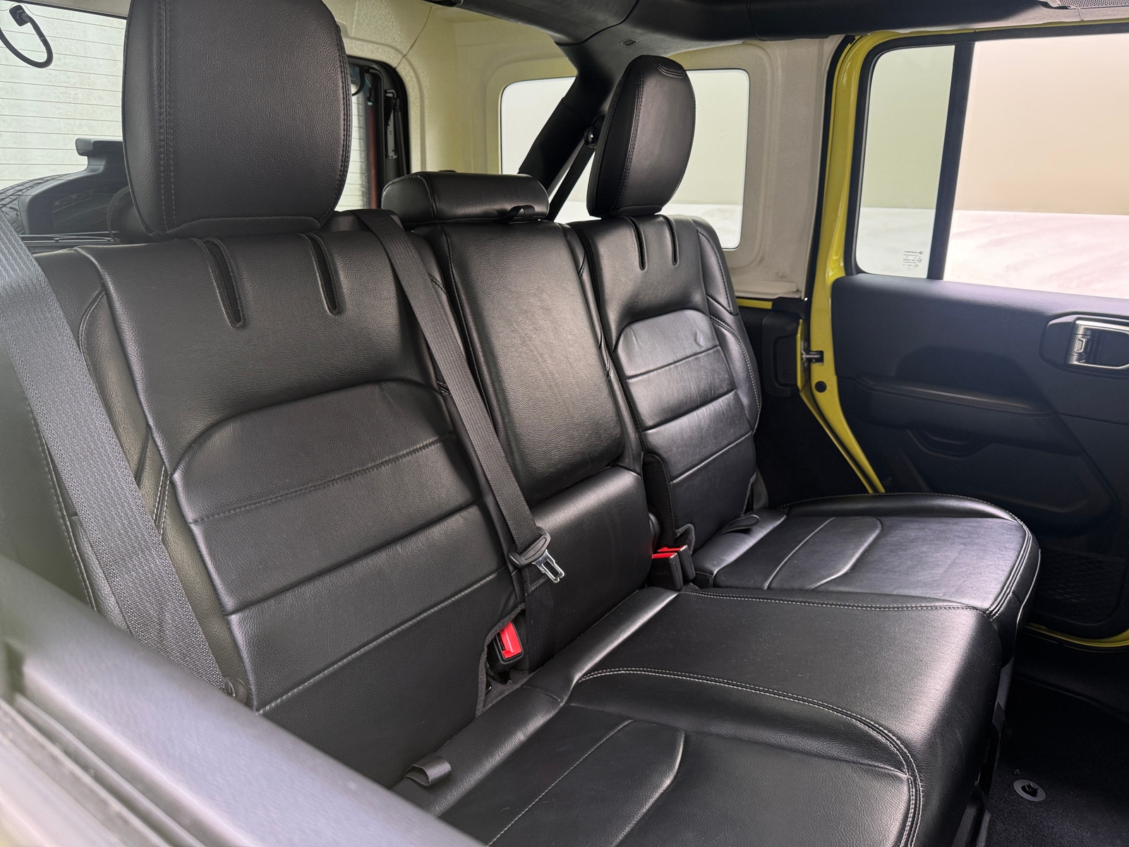 Thumbnail: 2022 Jeep Wrangler - 5