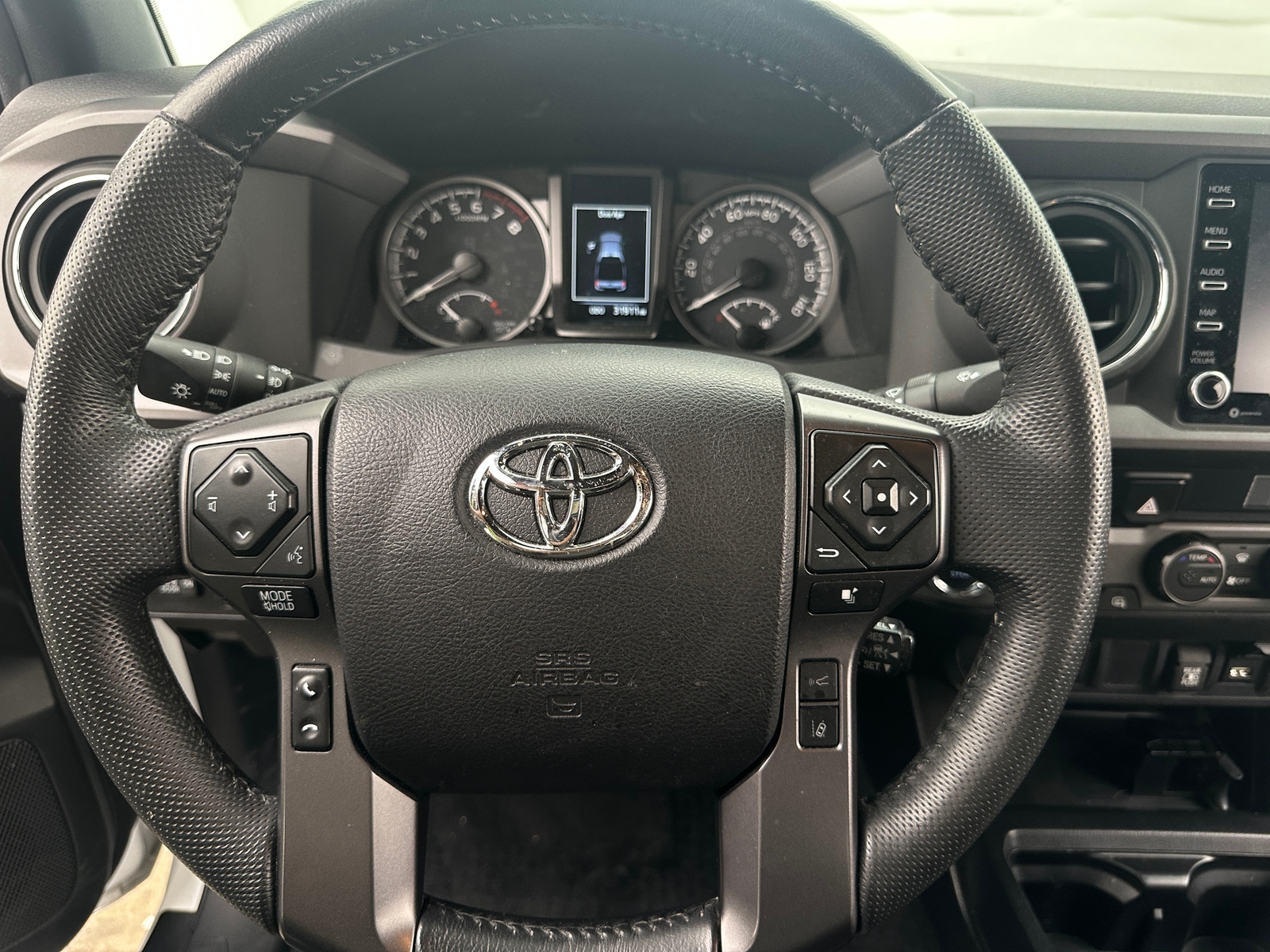 Thumbnail: 2022 Toyota Tacoma - 5