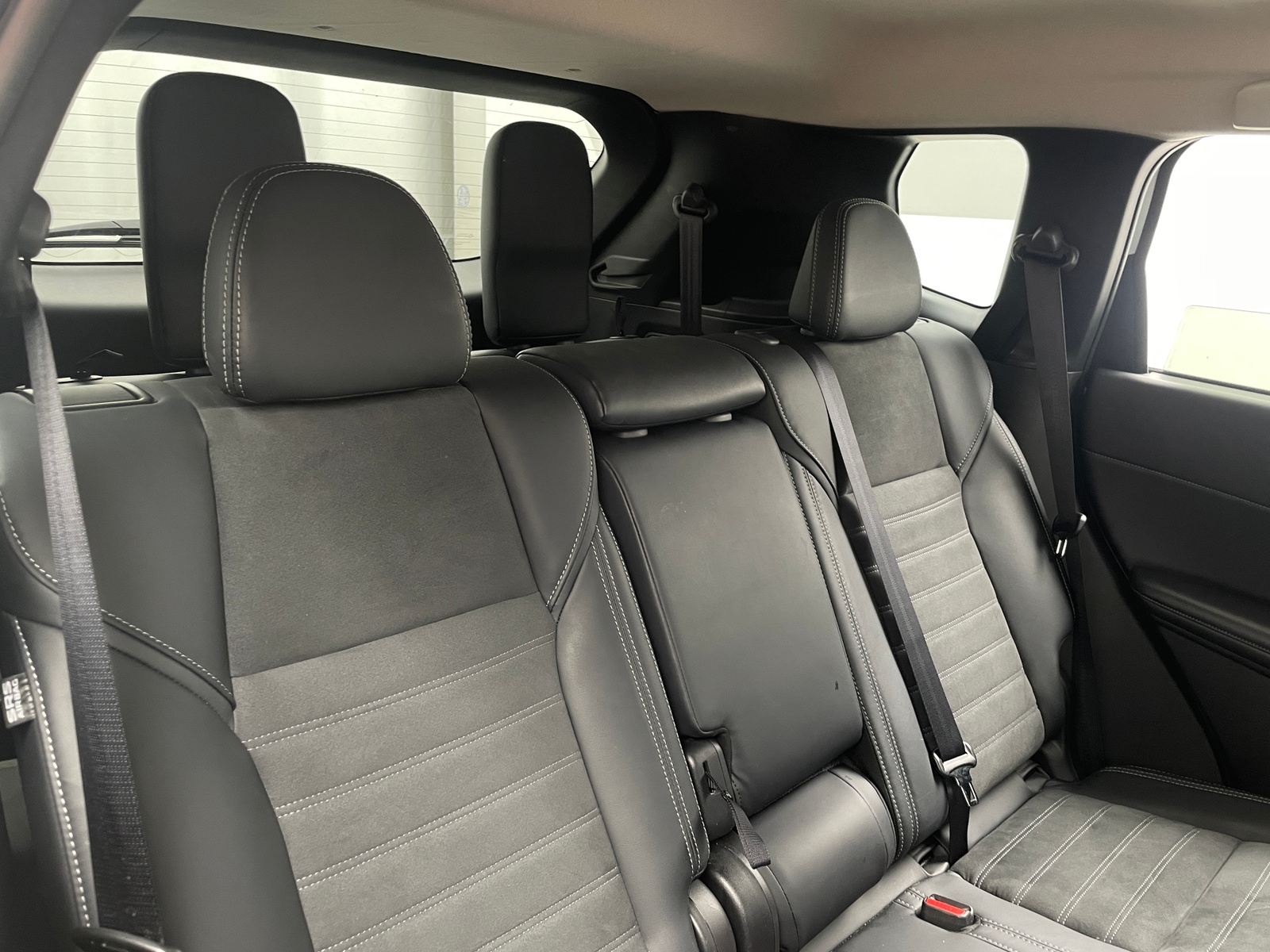 Thumbnail: 2025 Mitsubishi Outlander - 6