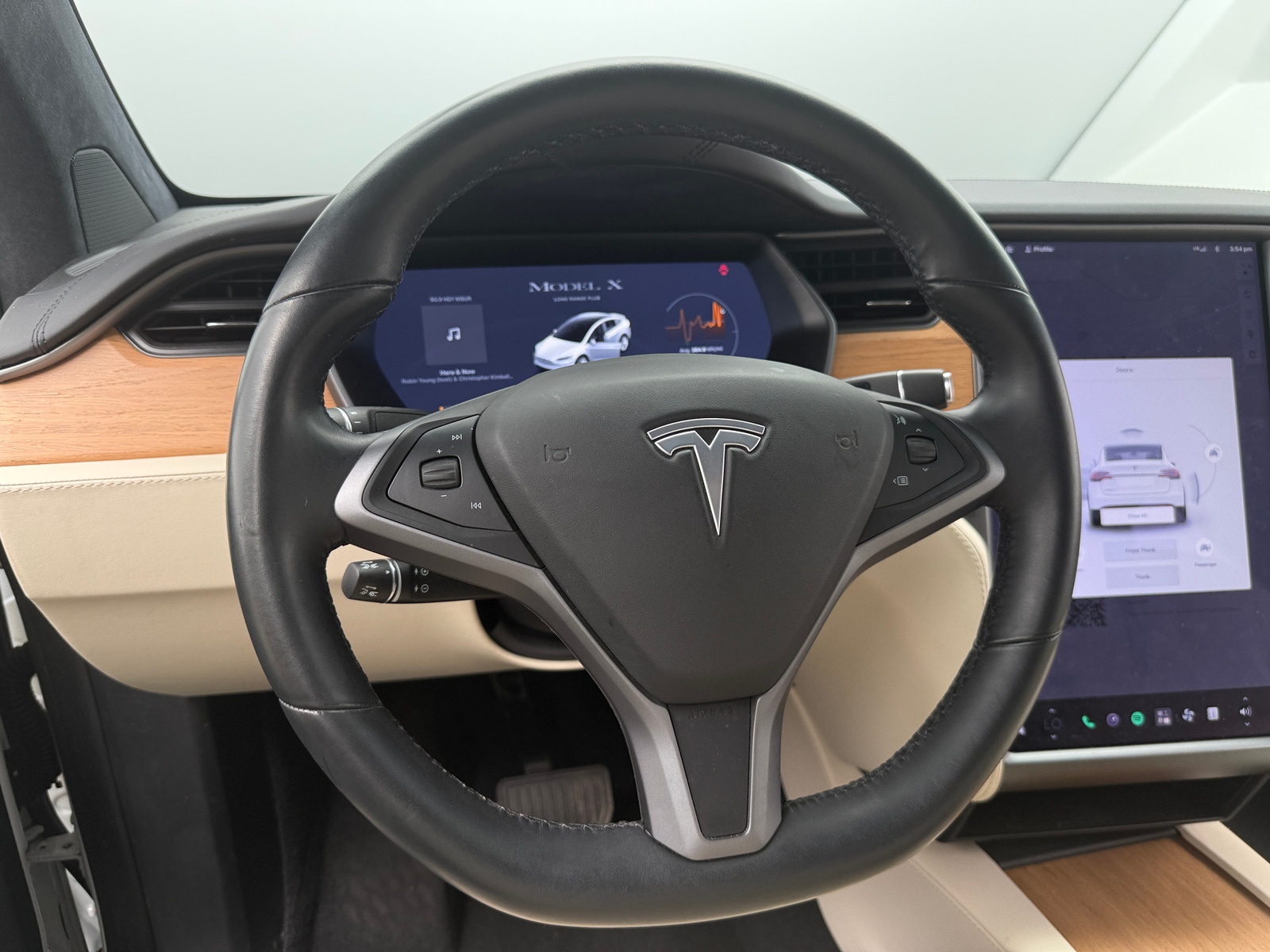 Thumbnail: 2020 Tesla Model X - 4