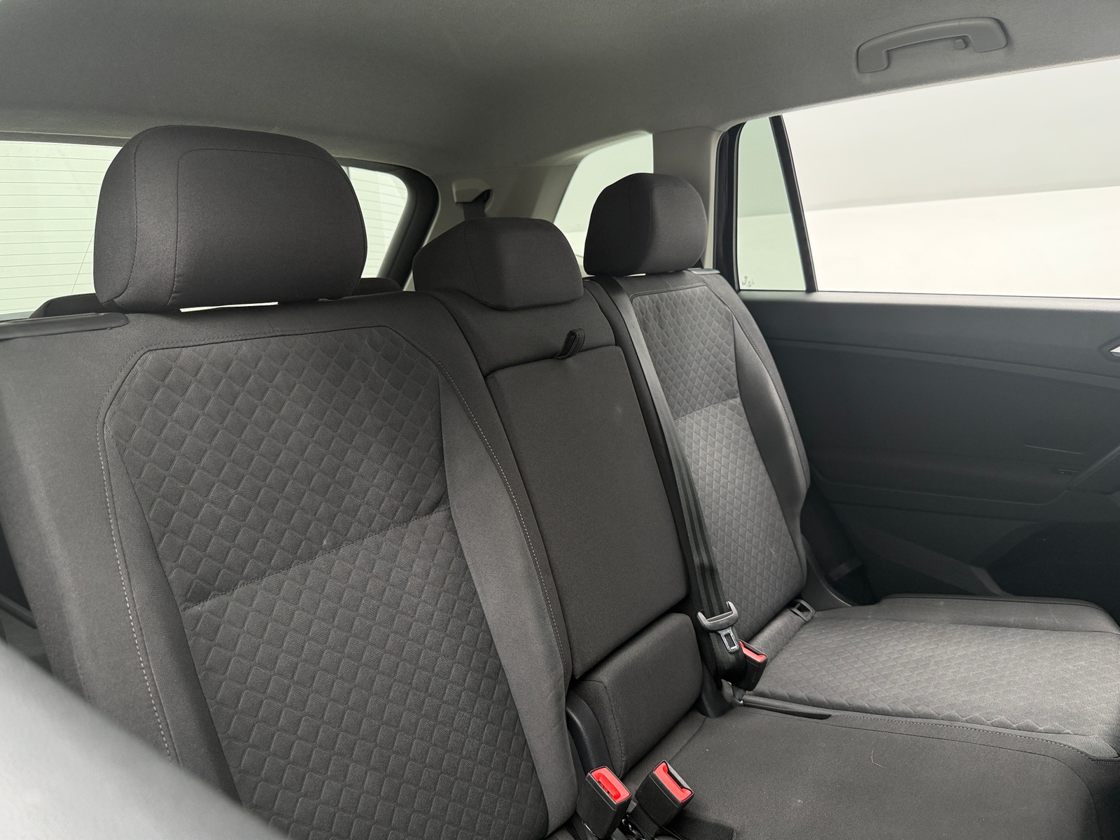 Thumbnail: 2019 Volkswagen Tiguan - 6