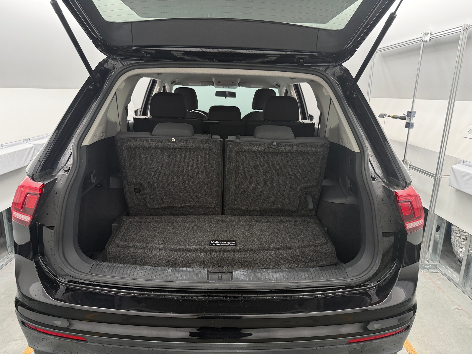Thumbnail: 2019 Volkswagen Tiguan - 7