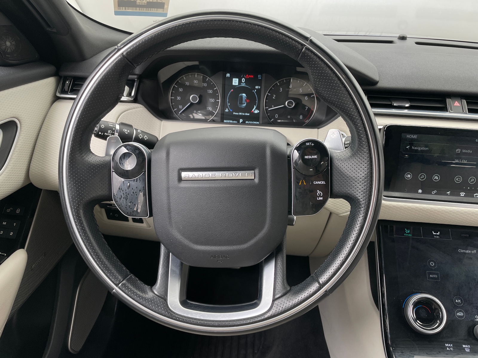 Thumbnail: 2020 Land Rover Range Rover Velar - 4
