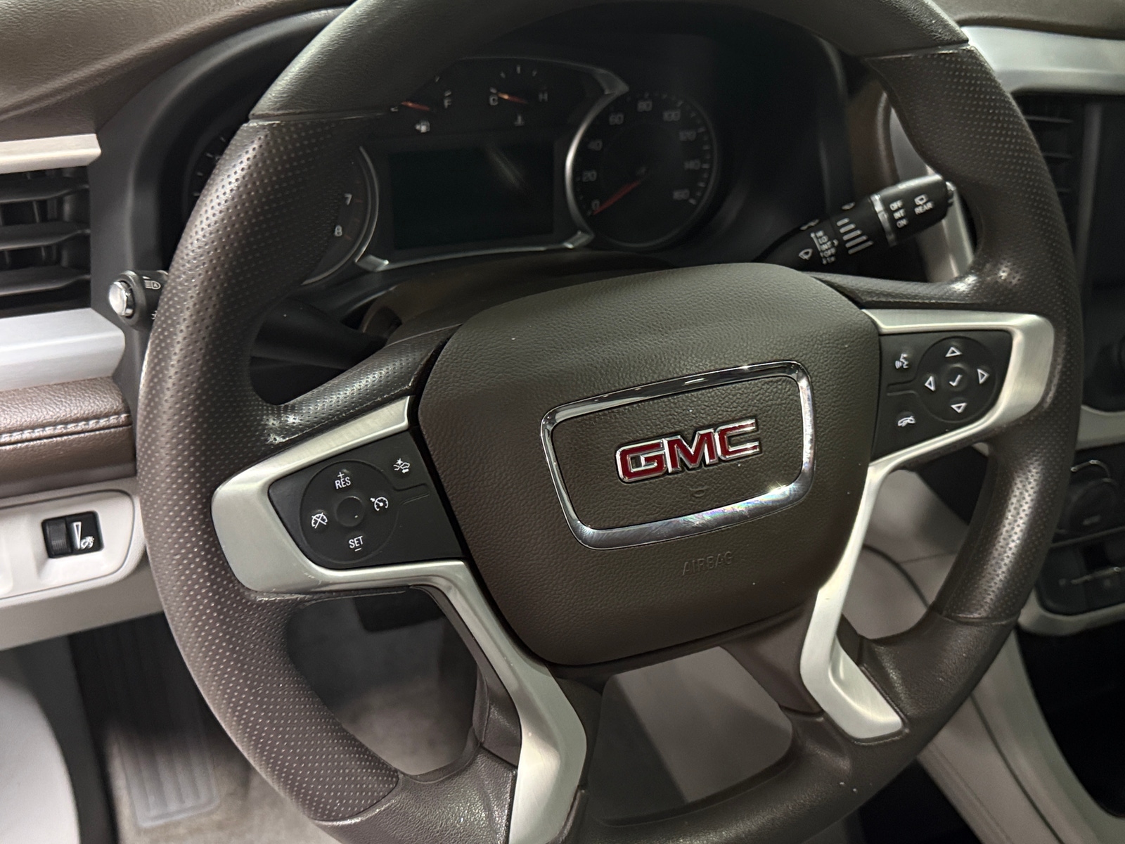 Thumbnail: 2022 GMC Acadia - 5