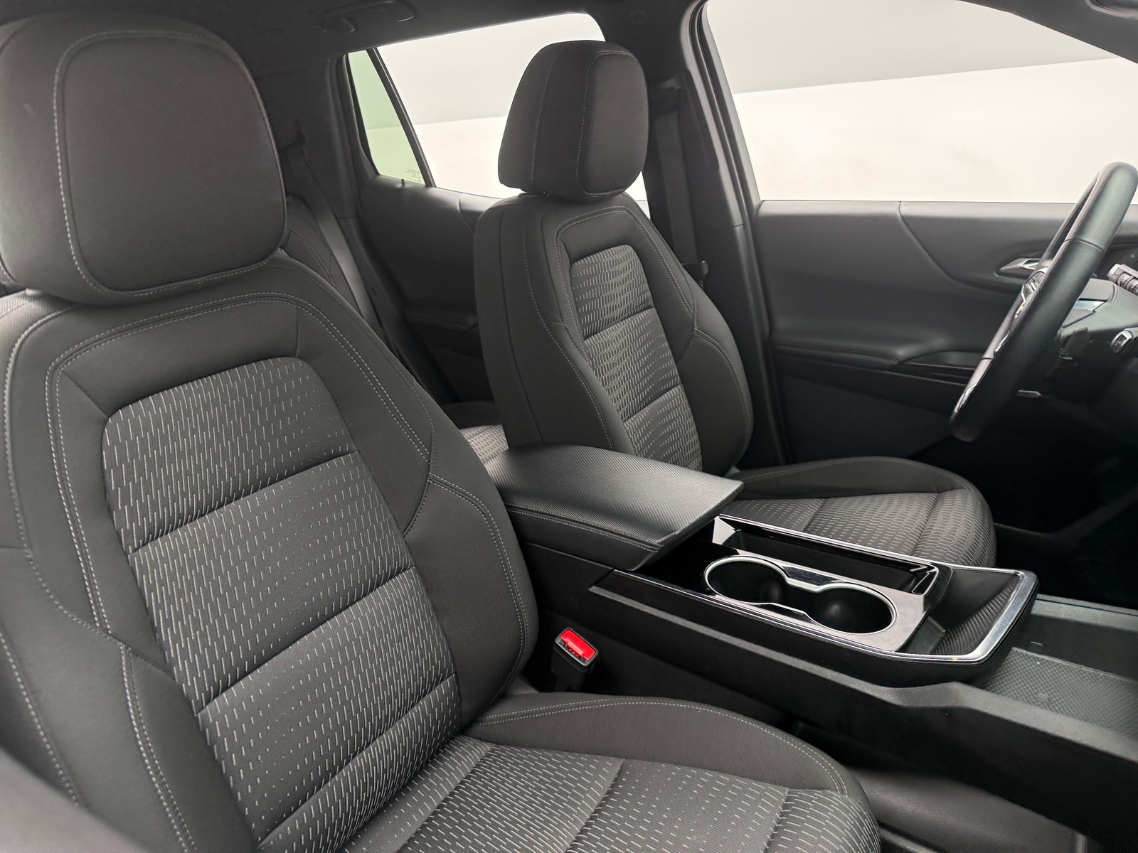 Thumbnail: 2025 Chevrolet Equinox - 2