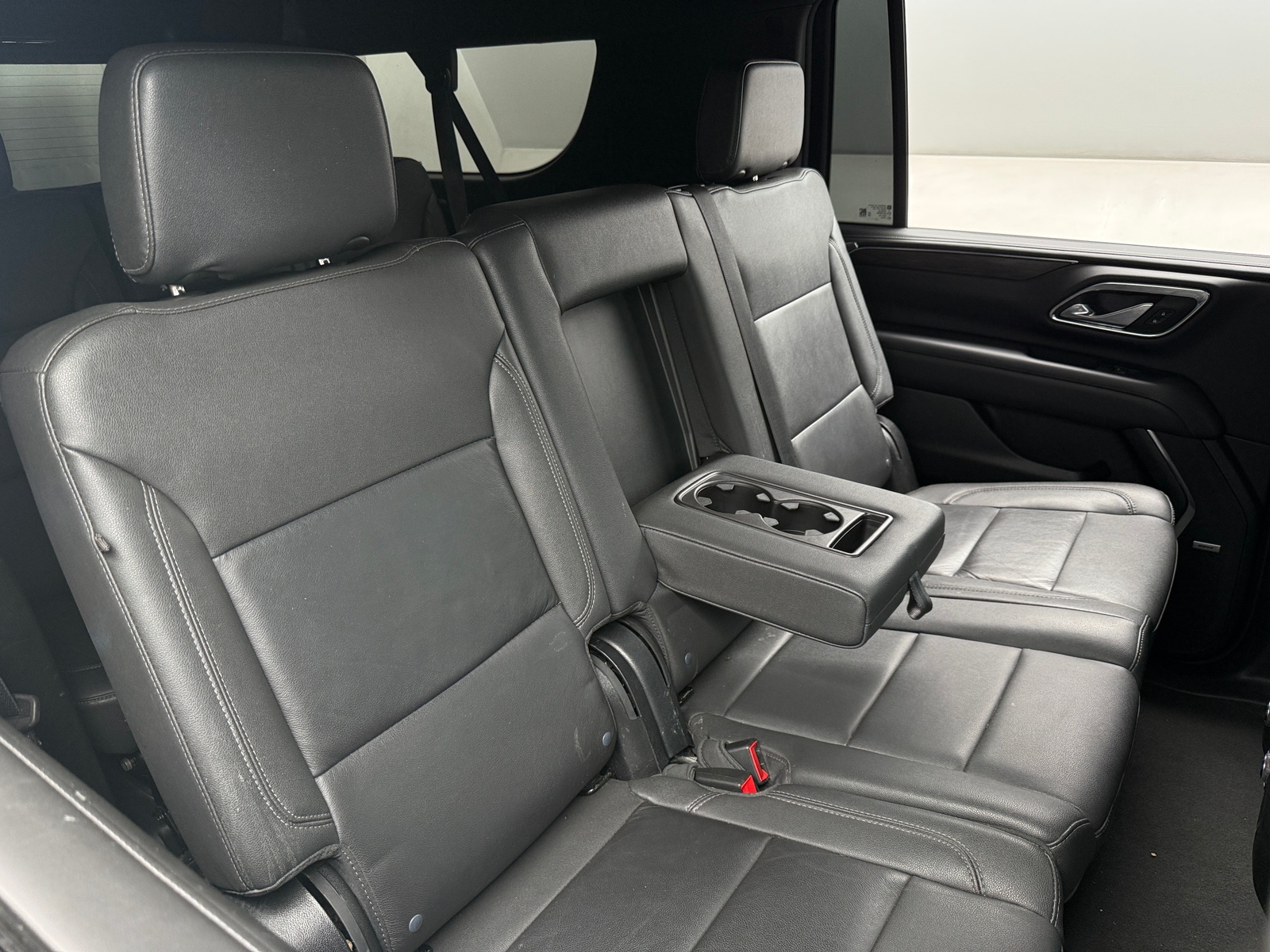 Thumbnail: 2023 Chevrolet Suburban - 5