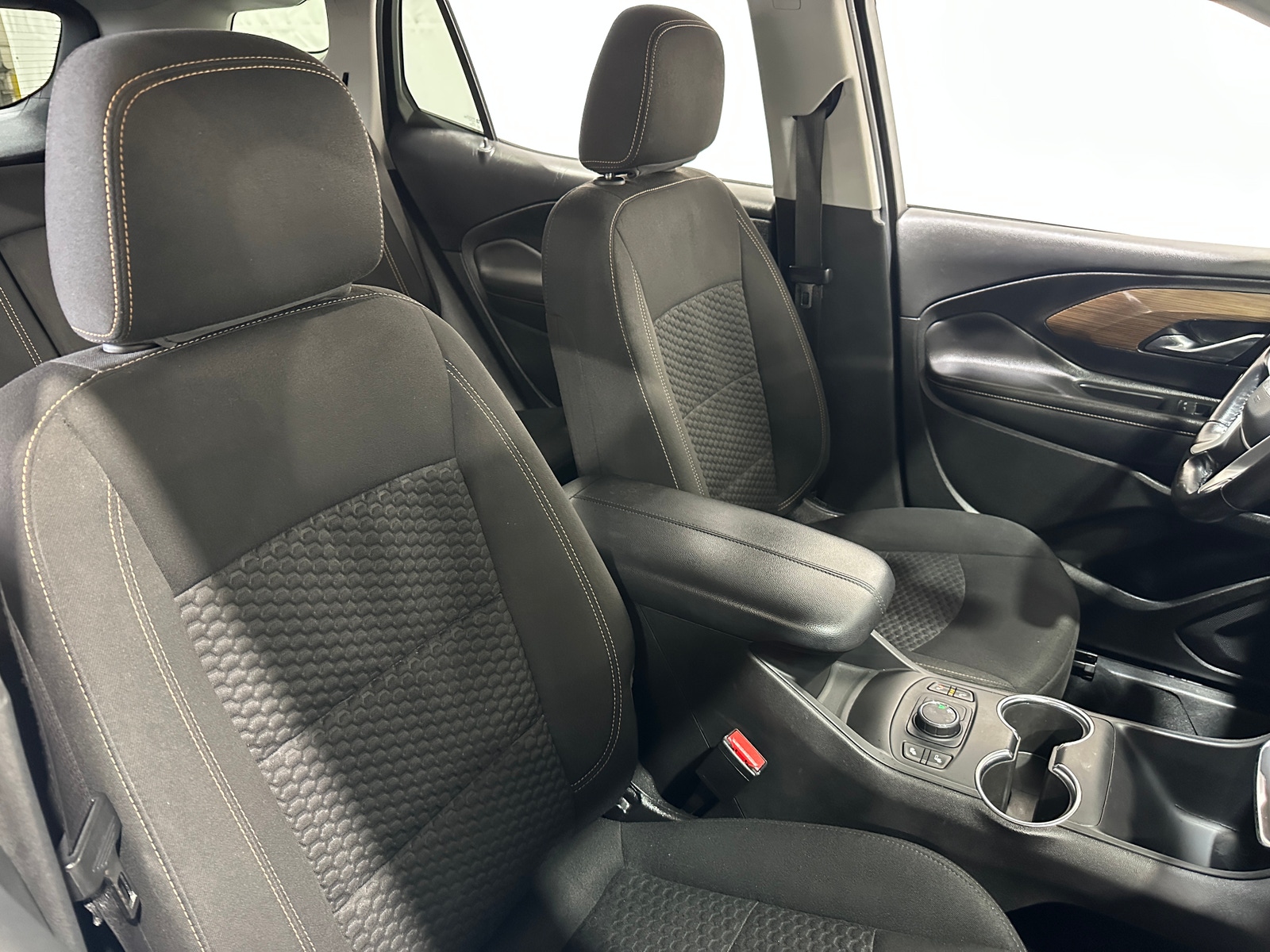 Thumbnail: 2018 GMC Terrain - 2