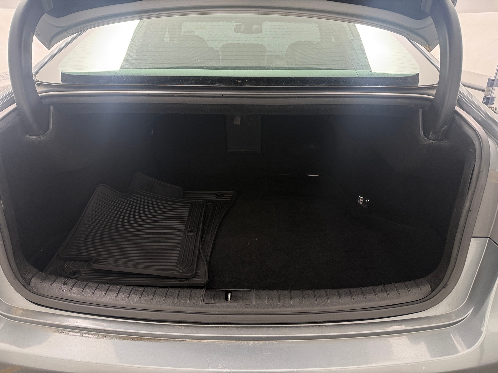 Thumbnail: 2015 Hyundai Genesis - 6