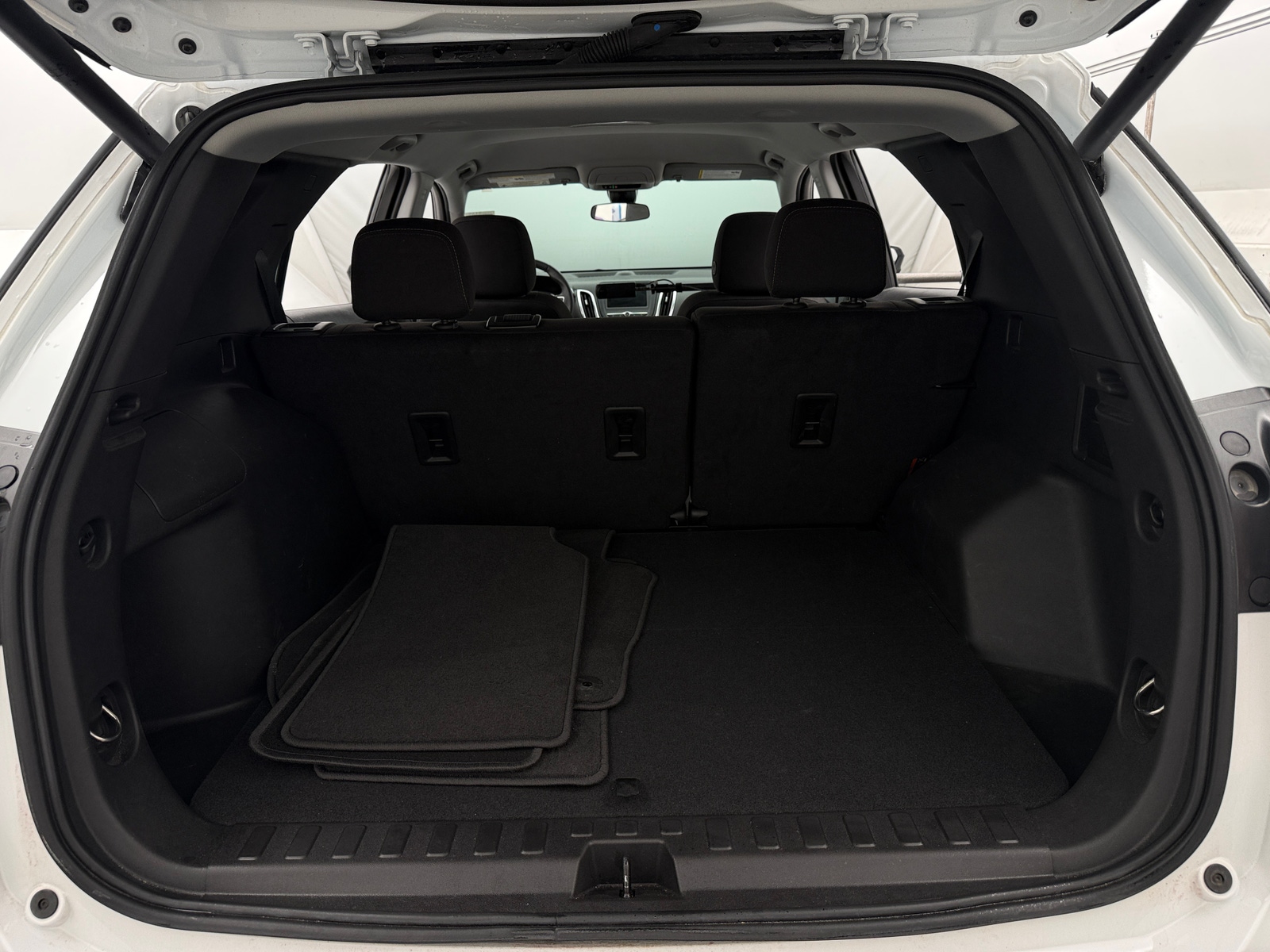 Thumbnail: 2024 Chevrolet Equinox - 7