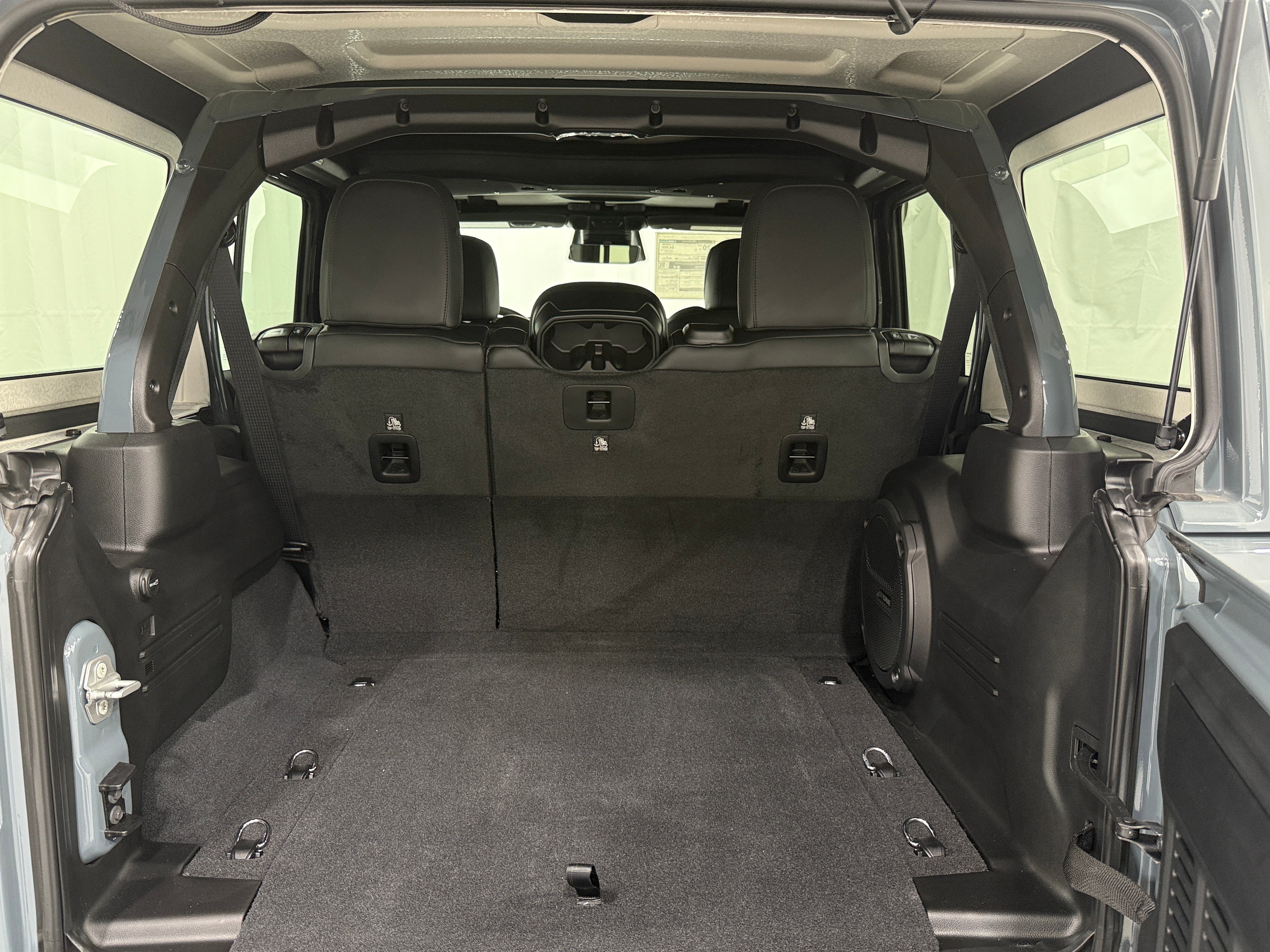 2026 Jeep Wrangler Rubicon X's photo