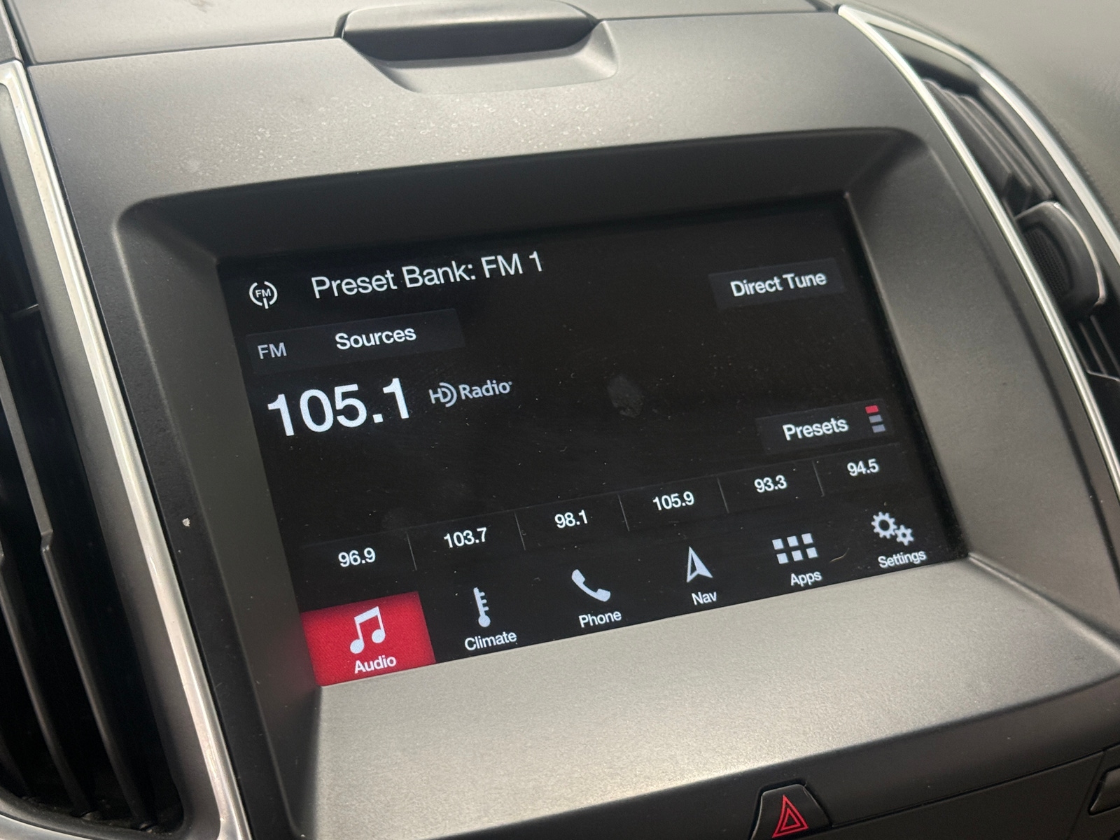 Thumbnail: 2016 Ford Edge - 3
