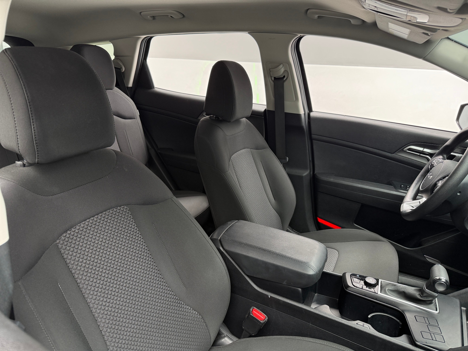 Thumbnail: 2025 Kia Sportage - 2