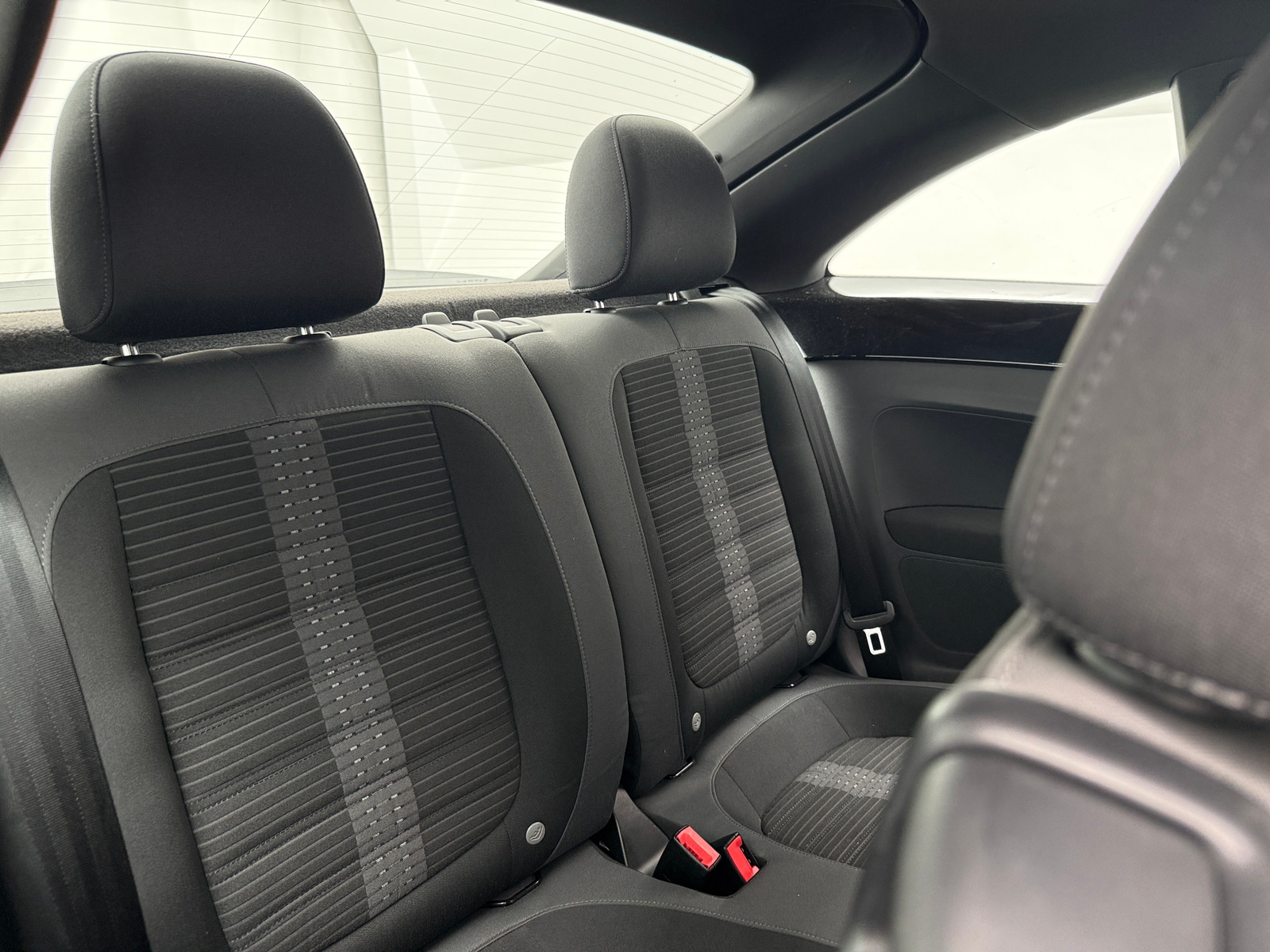 Thumbnail: 2013 Volkswagen Beetle - 6