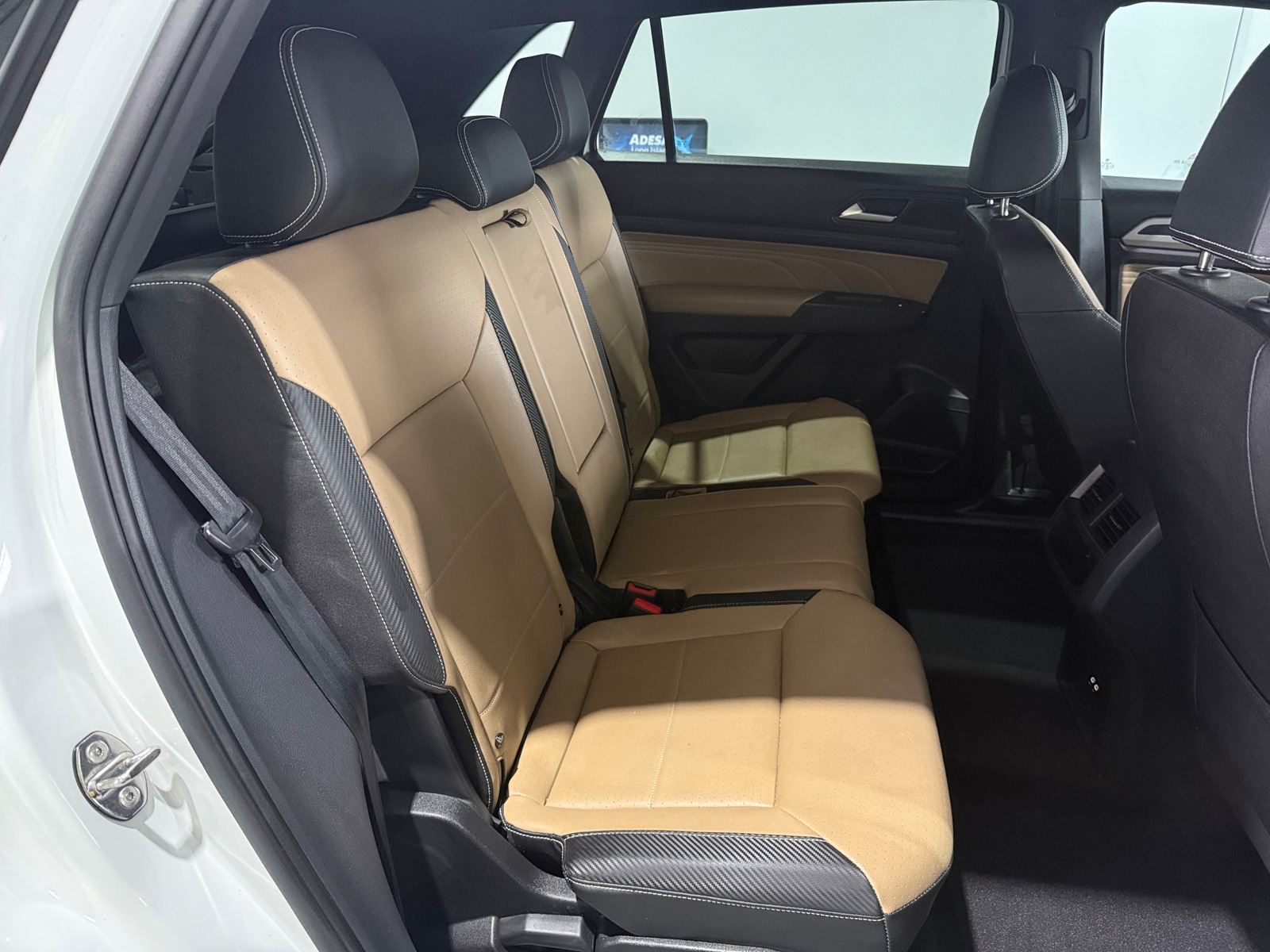 Thumbnail: 2023 Volkswagen Atlas - 5
