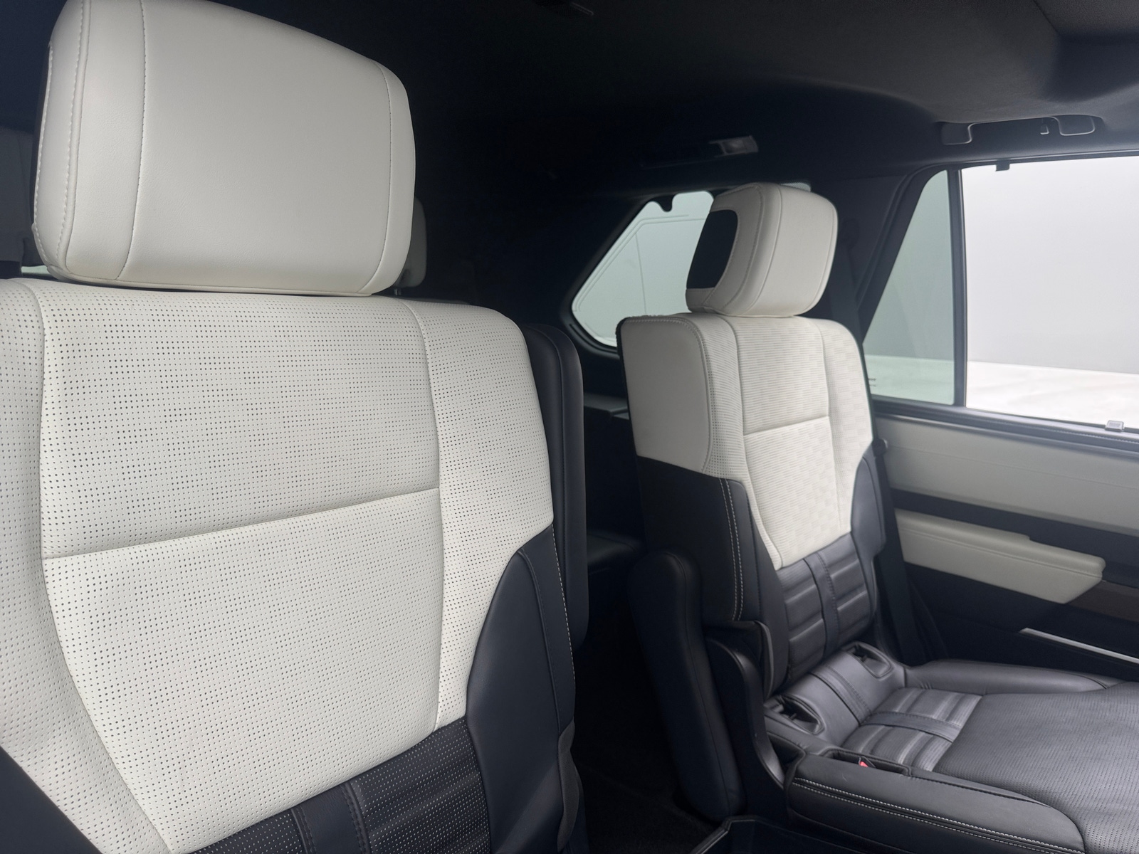 Thumbnail: 2023 Toyota Sequoia - 5