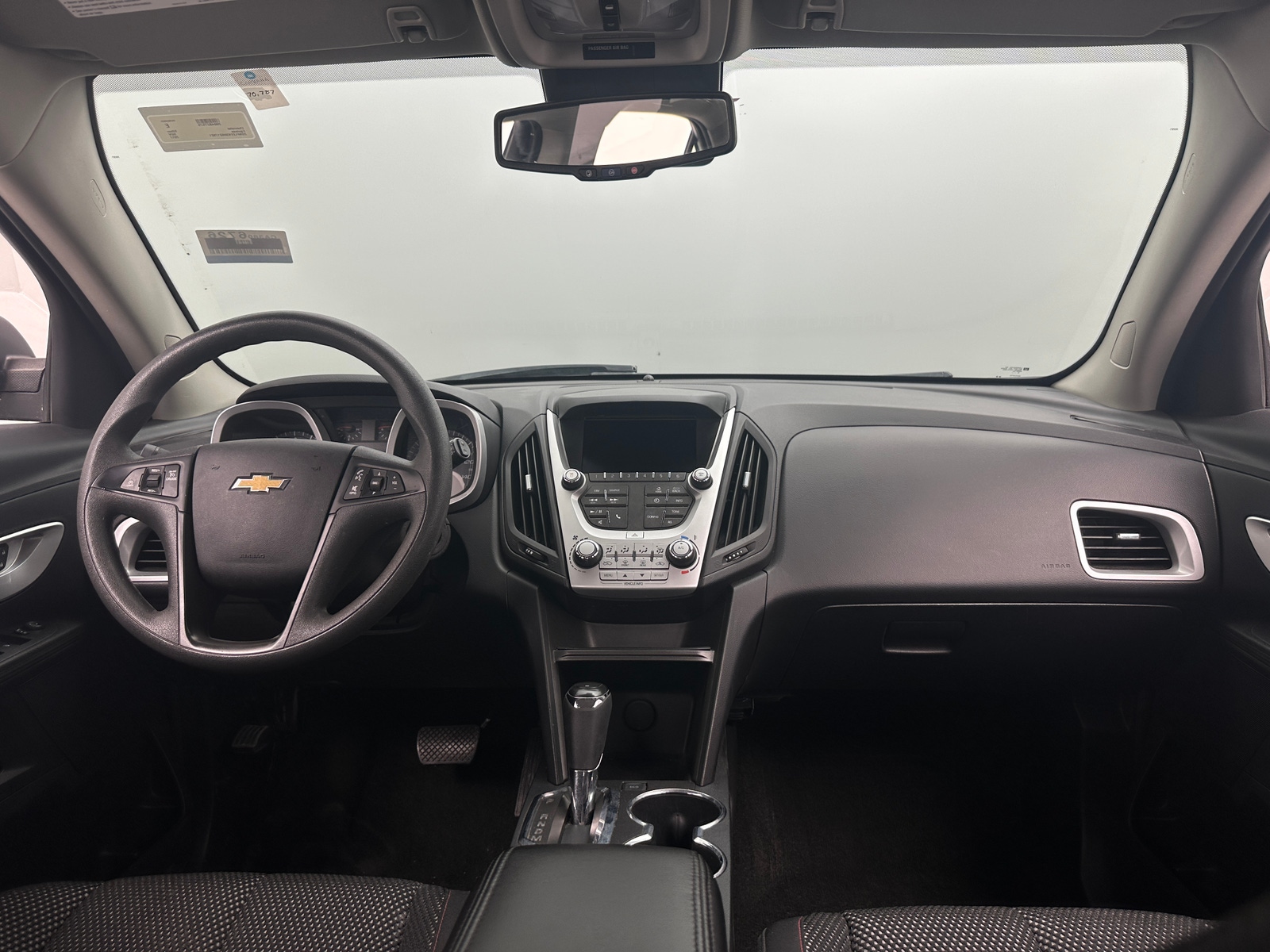 Thumbnail: 2017 Chevrolet Equinox - 3