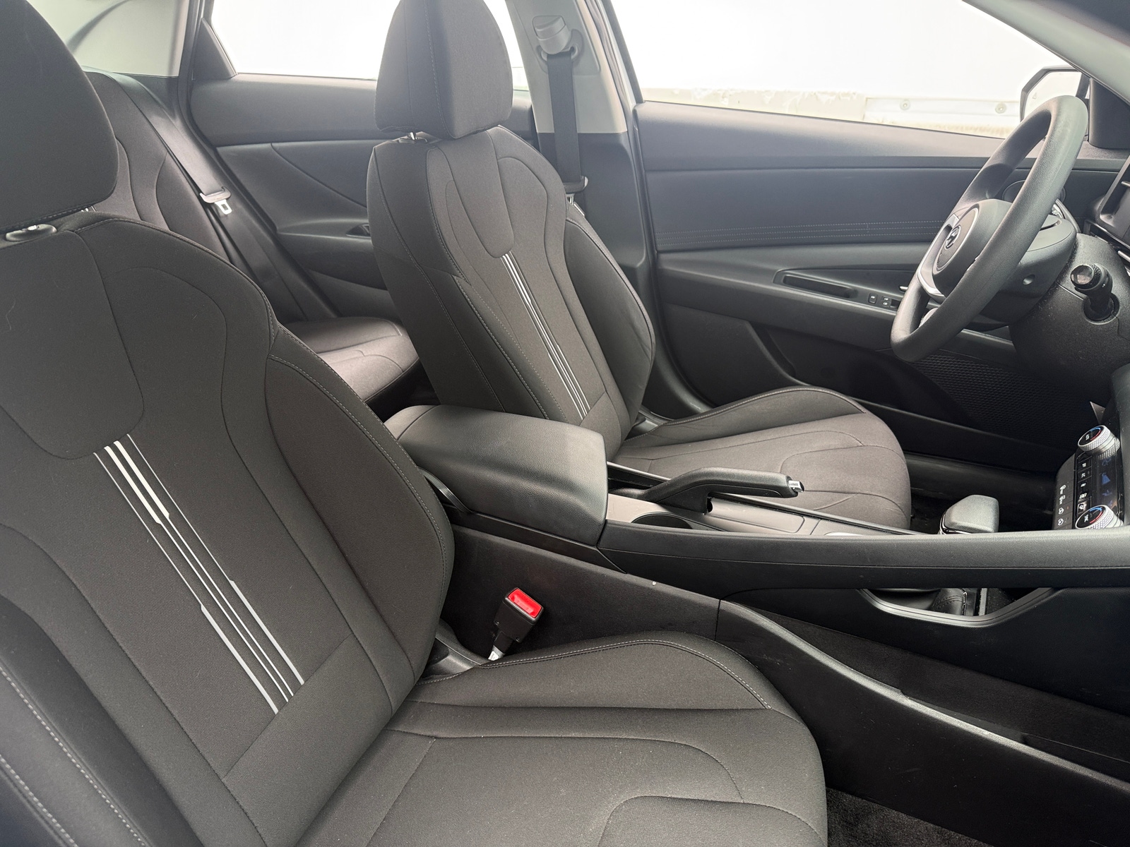 Thumbnail: 2021 Hyundai Elantra - 2